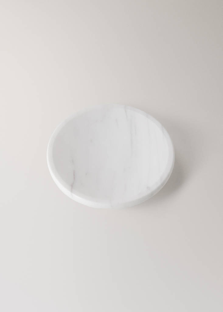 Plain marble soap dish — White