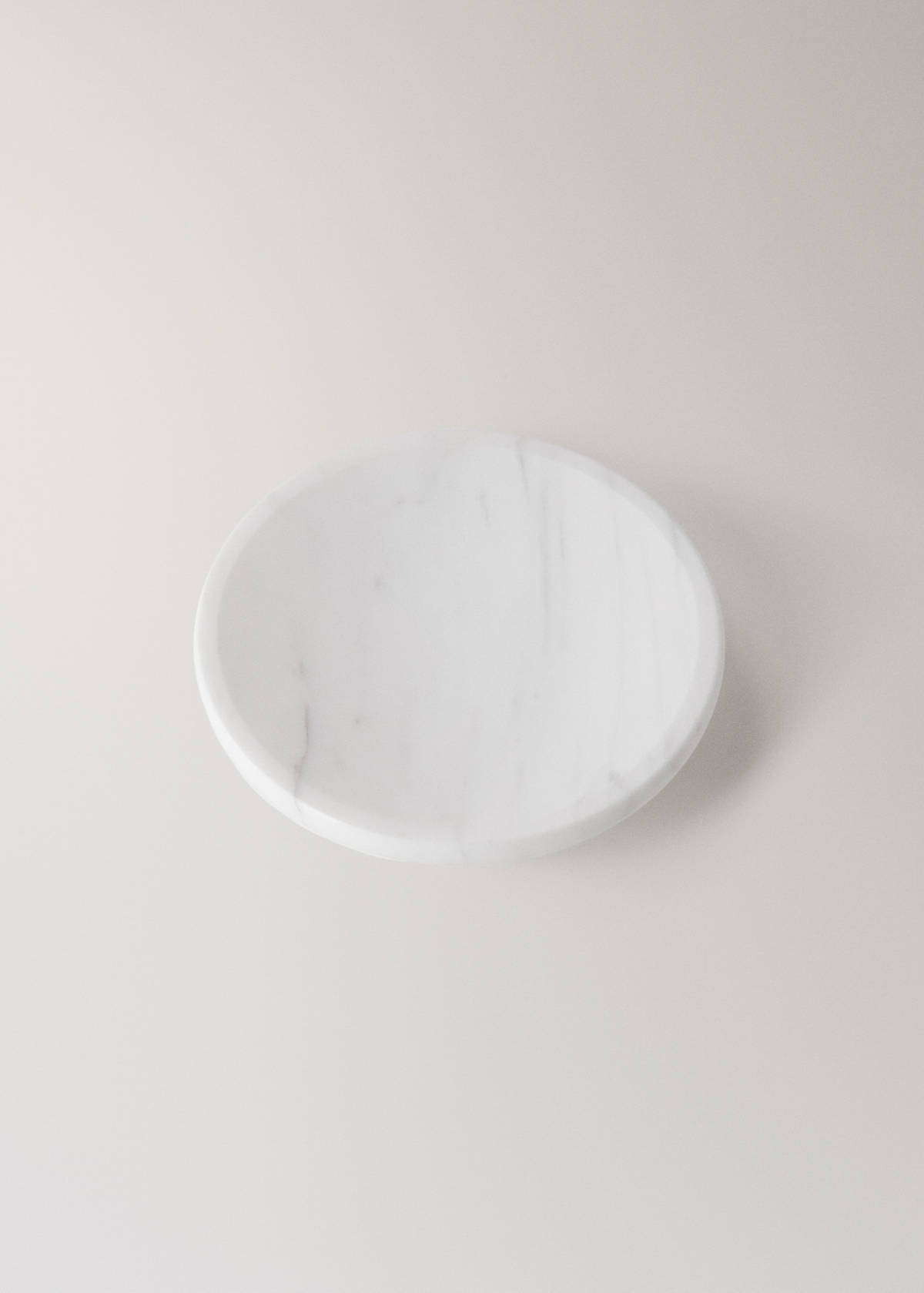 Plain marble soap dish — White