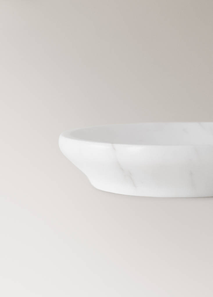 Plain marble soap dish — White