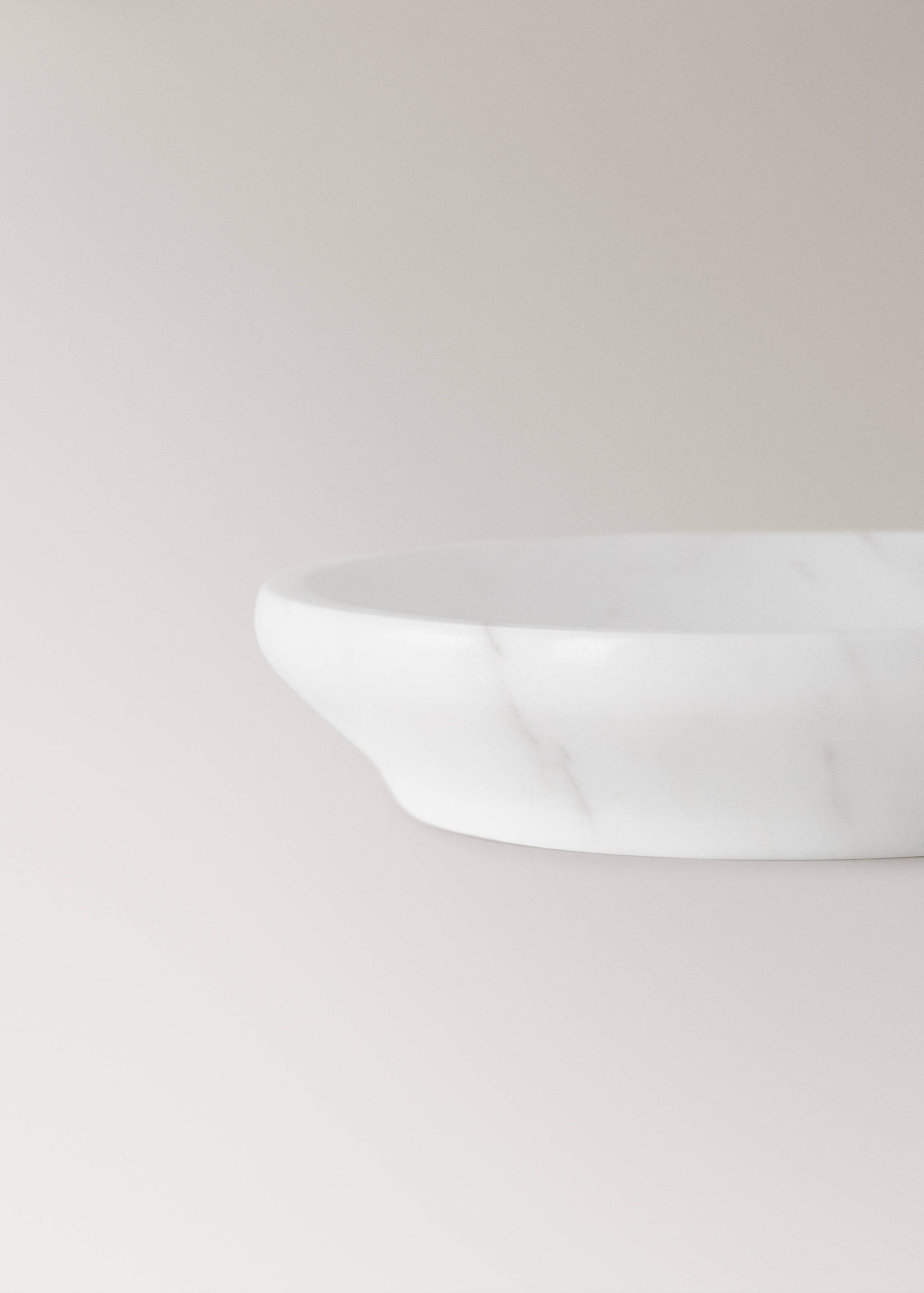 Plain marble soap dish - Details of the article 2
