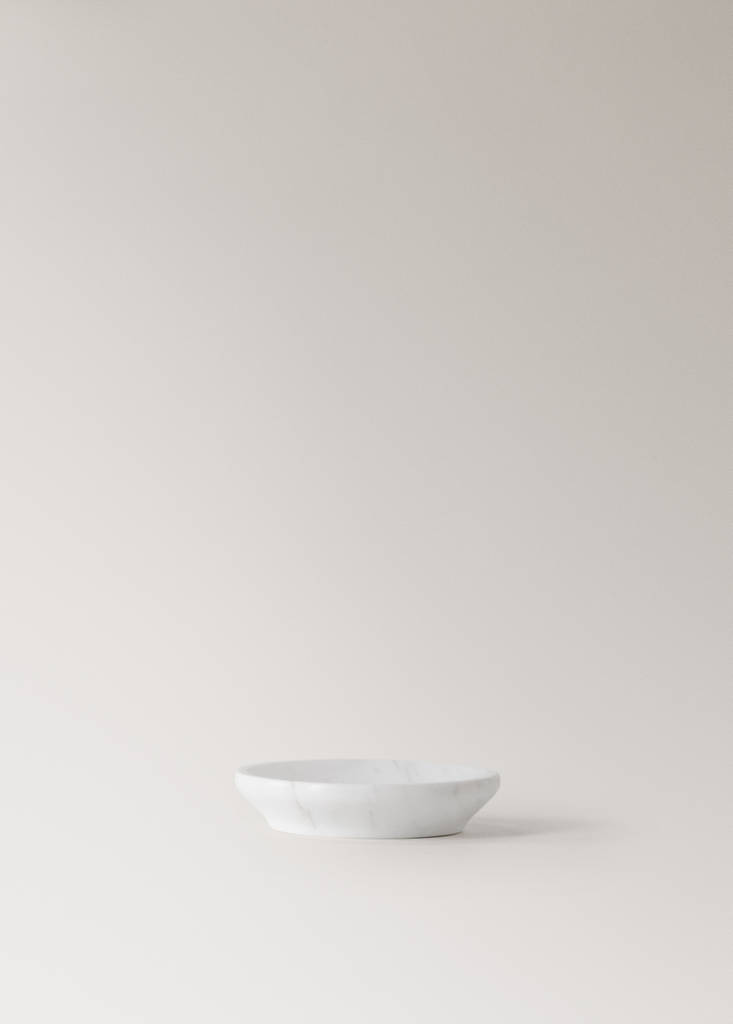 Plain marble soap dish — White