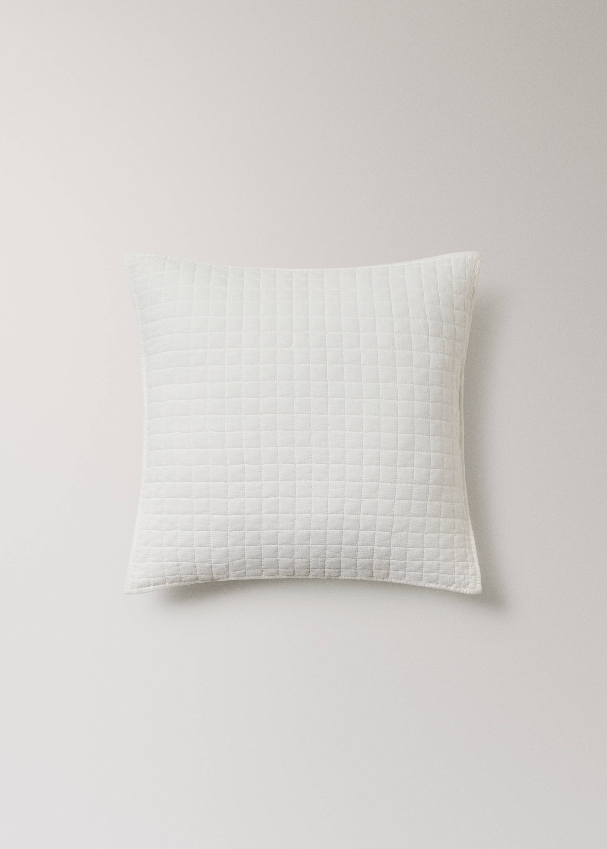 Garment-dyed cotton bed cushion cover 50x50 cm - Article without model