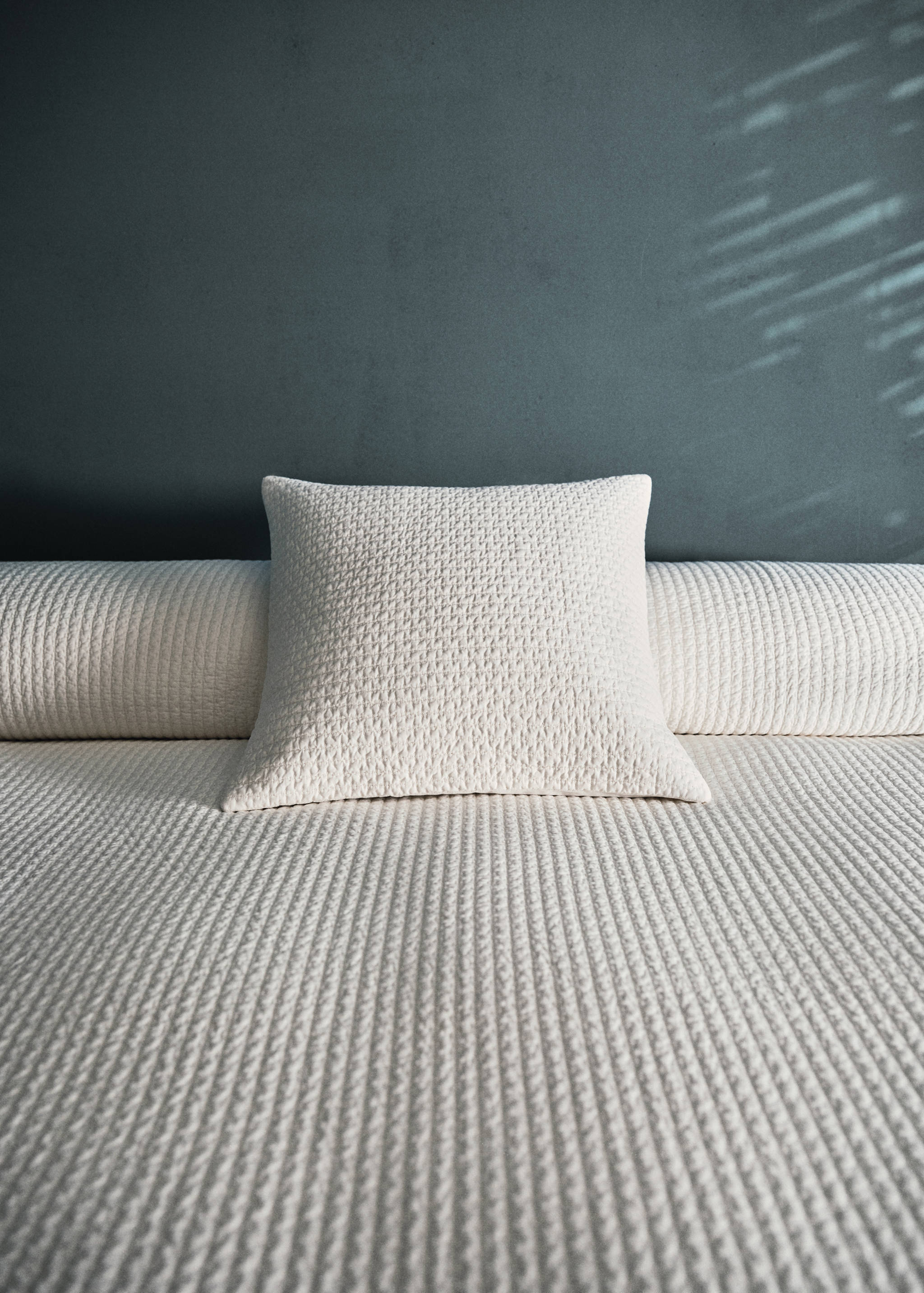 Satin cushion cover - Details of the article 6