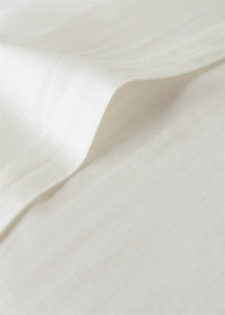 Satin cushion cover — Ecru