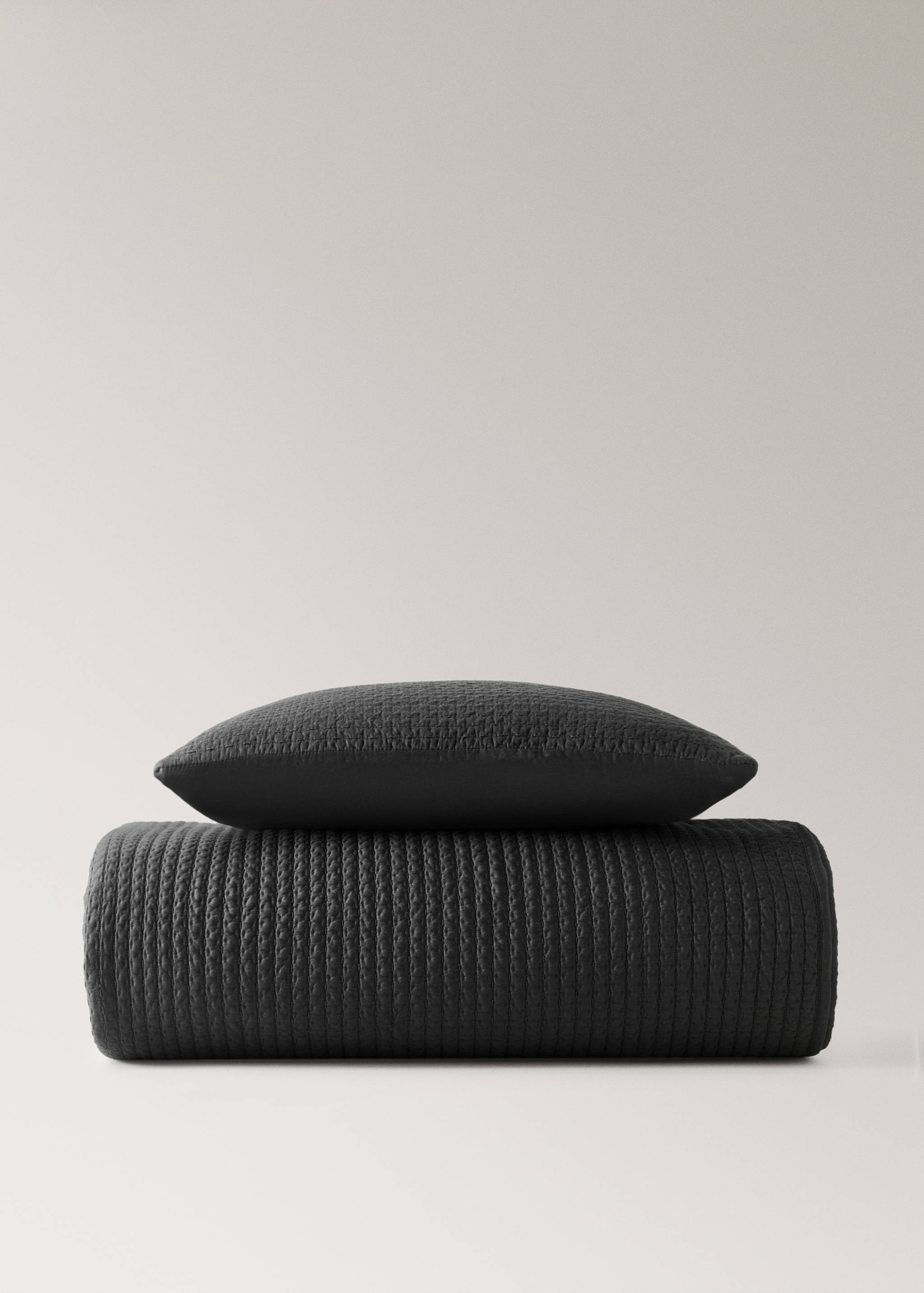 Satin cushion cover - Details of the article 5