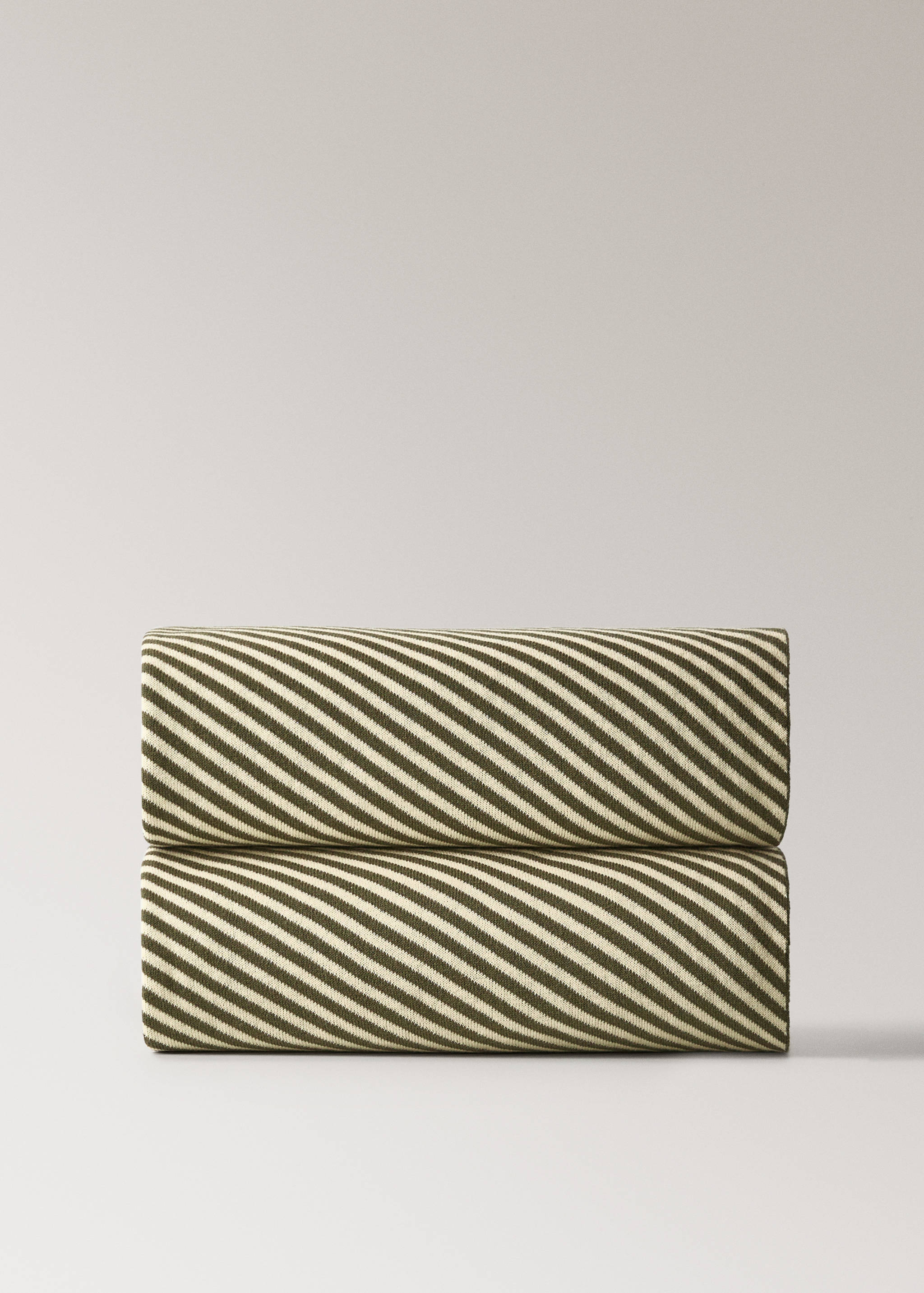 Cotton two-tone children’s blanket - Article without model