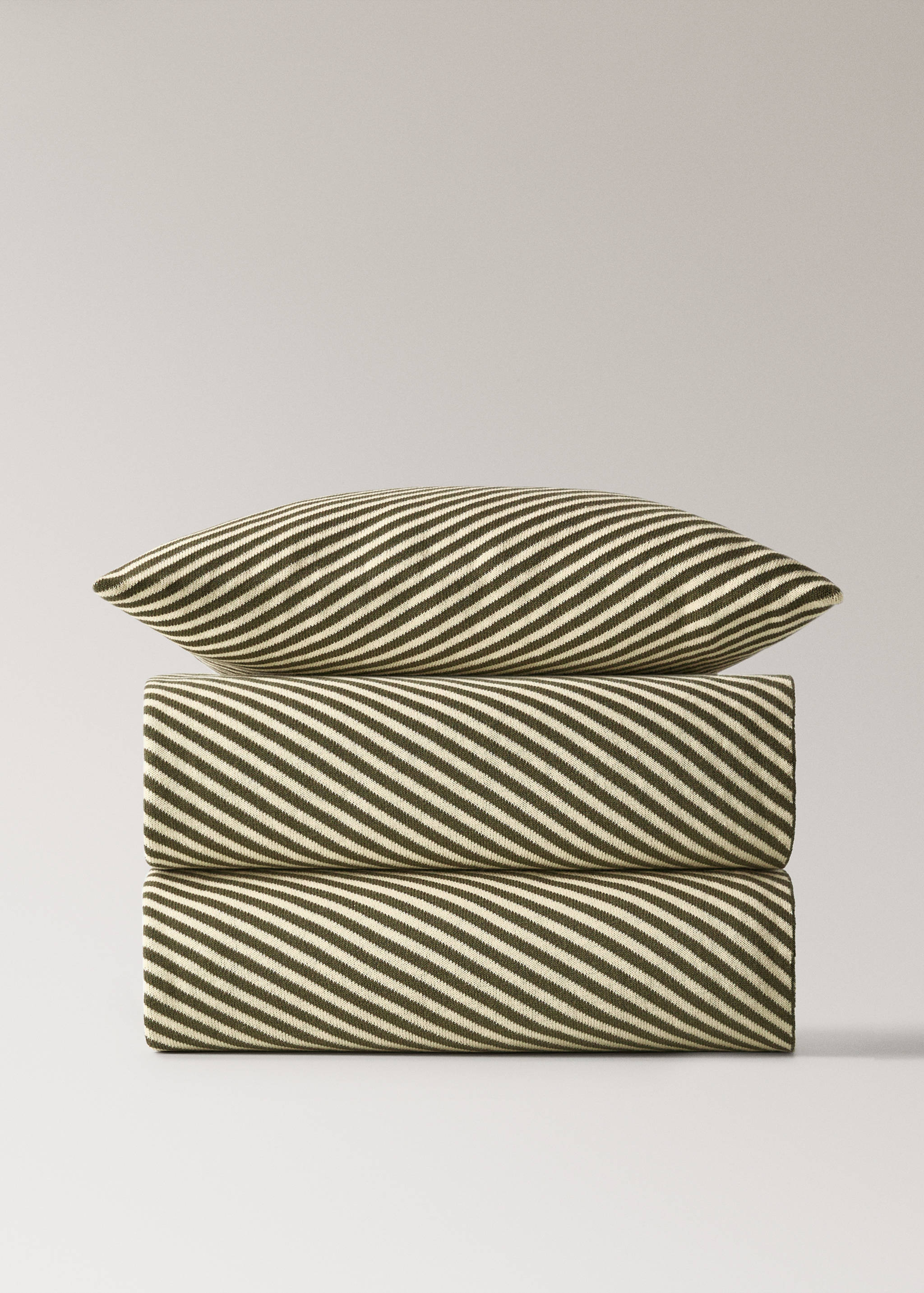 Cotton two-tone children’s blanket - Details of the article 4