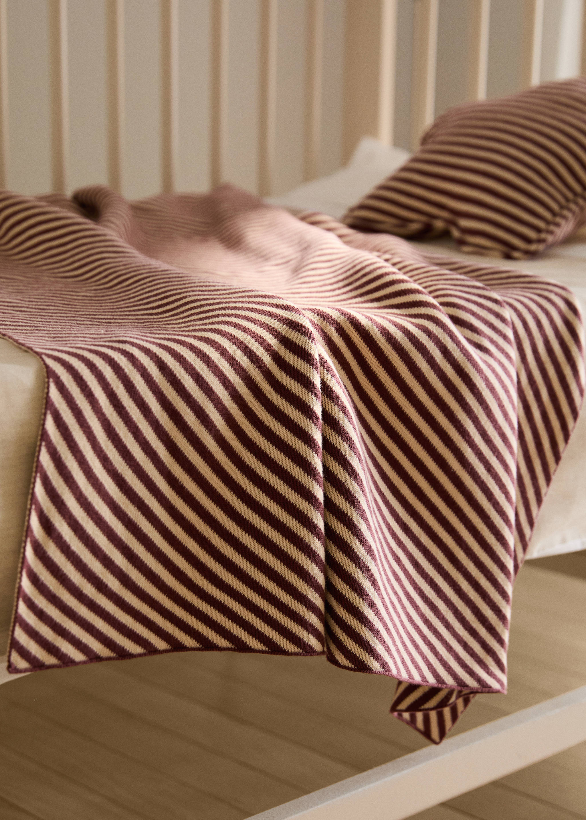 Cotton two-tone children’s blanket - General plane