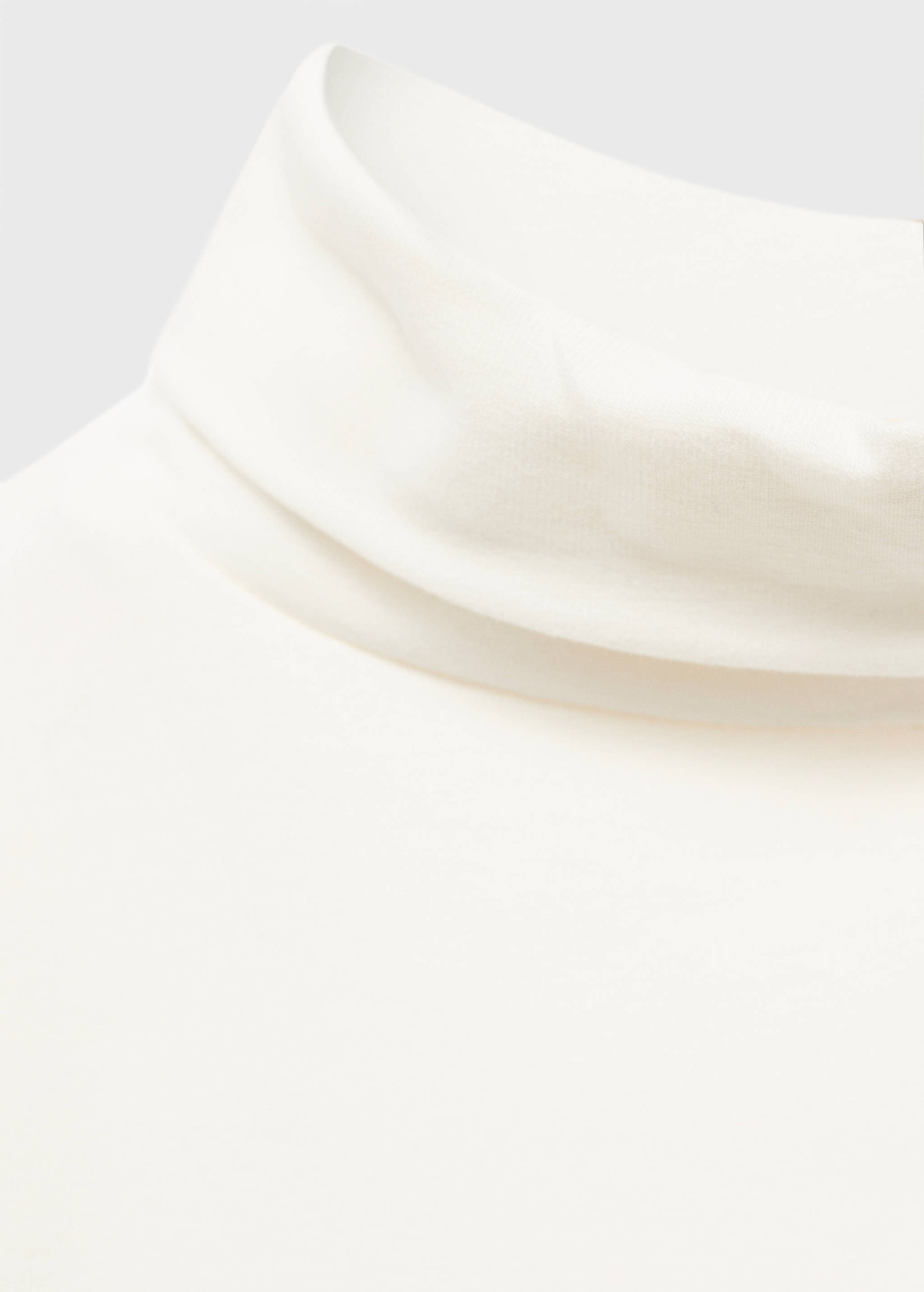 T-shirt à col montant - Détail de l'article 8