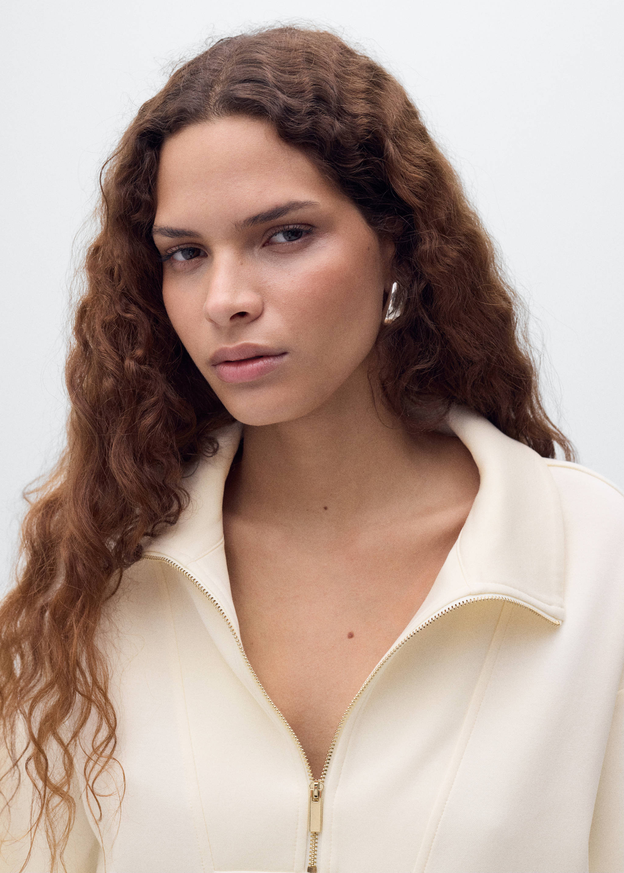 Three-quarter sleeve jacket with pockets - Details of the article 1