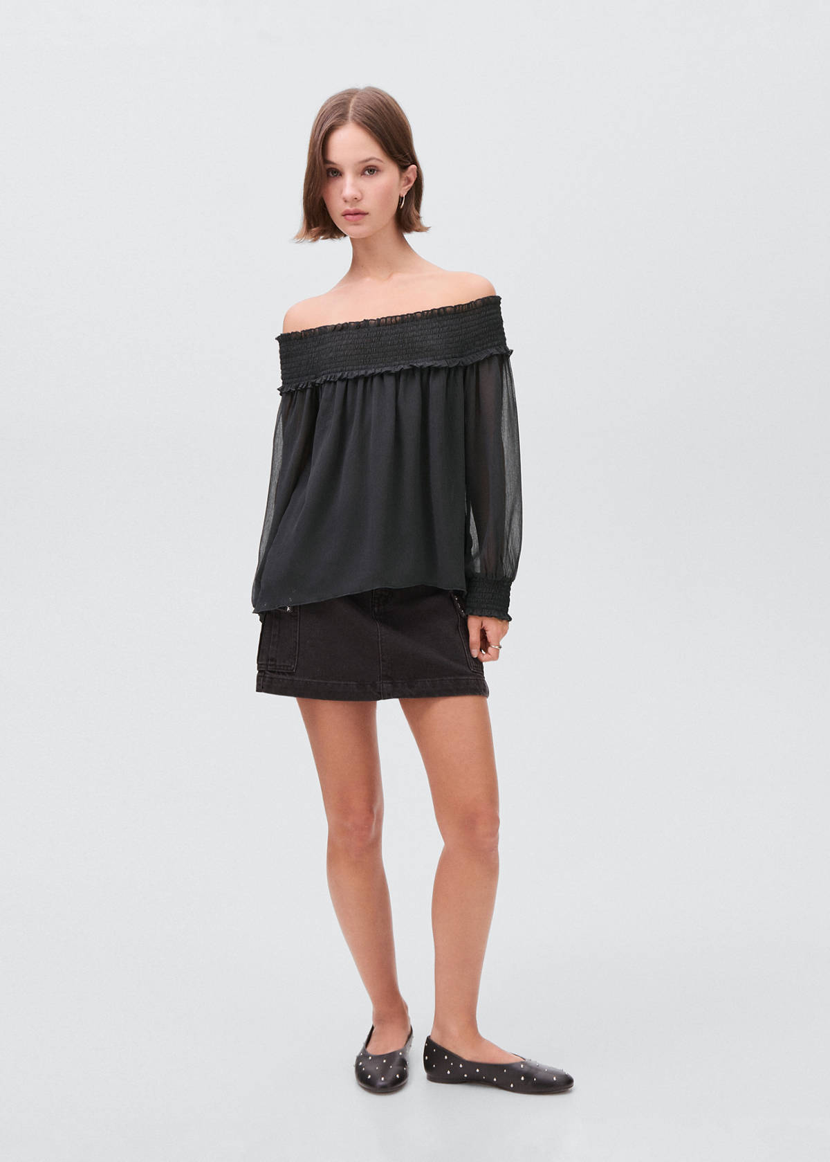 Strapless blouse with ruffled panel — Charcoal