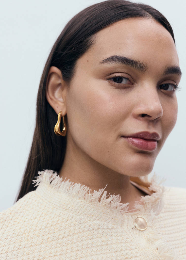 Knitted cardigan with frayed ends — Ecru