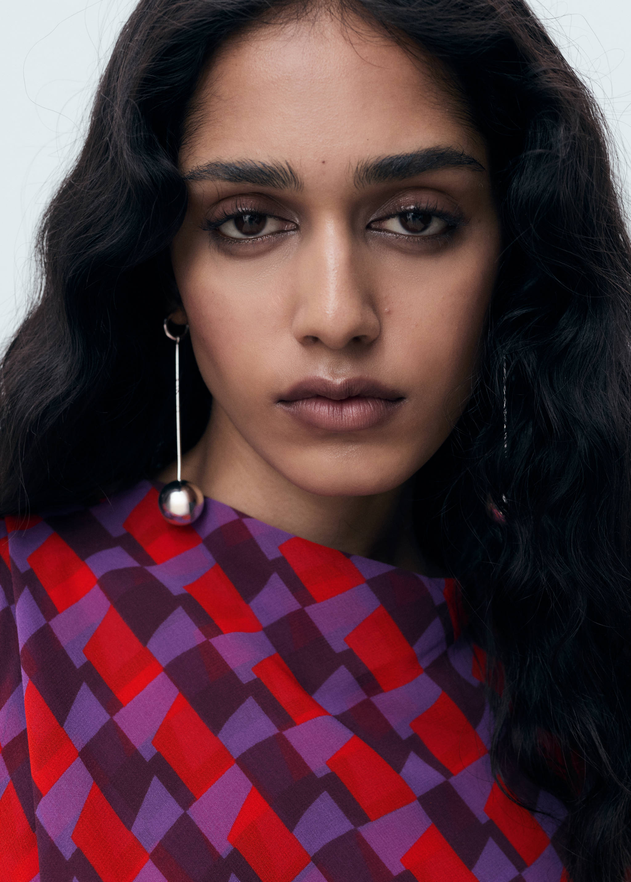 Blusa estampada com gola drapeada - Pormenor do artigo 1