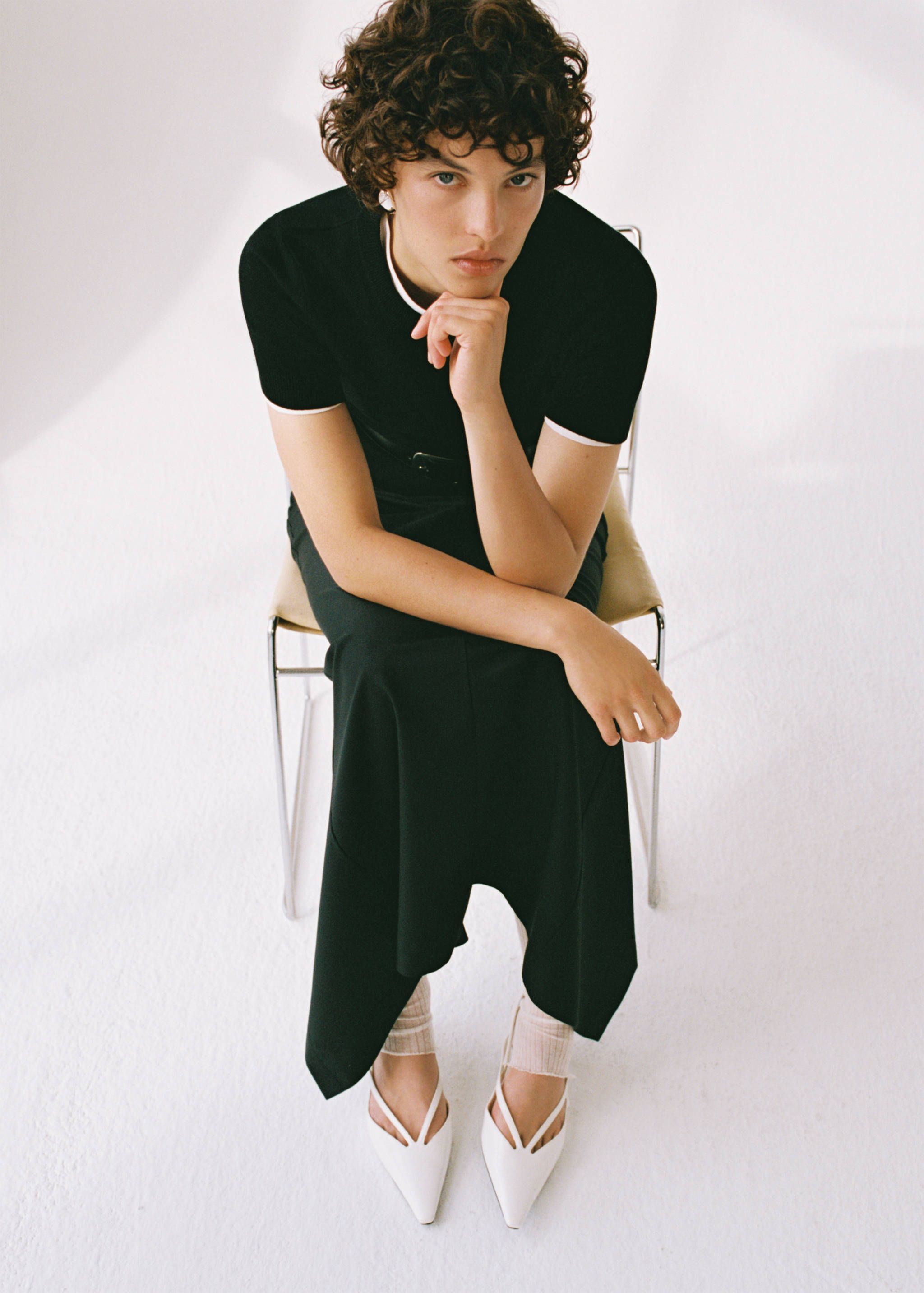 Kitten-heel pointed shoes - General plane