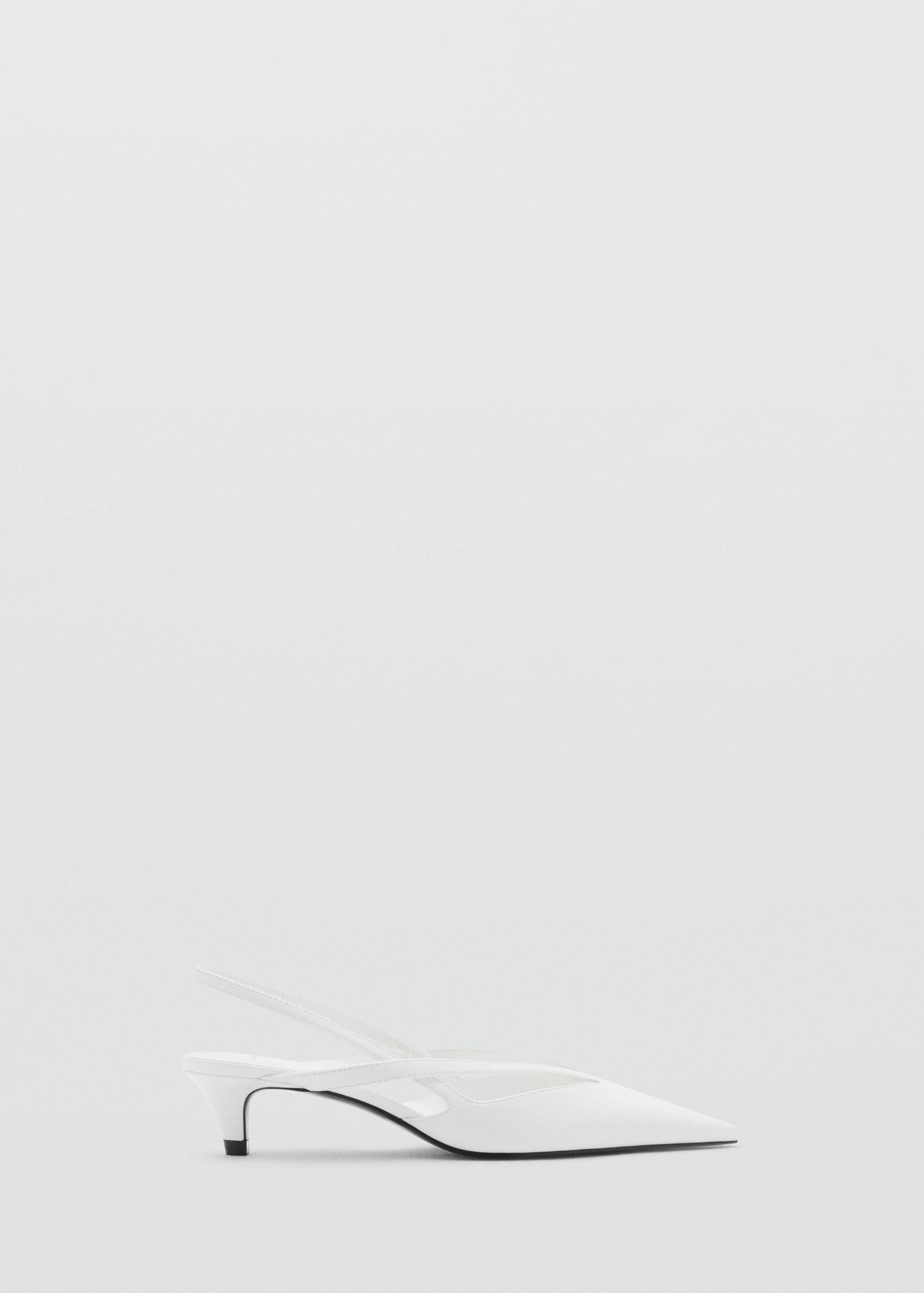 Kitten-heel pointed shoes - Article without model