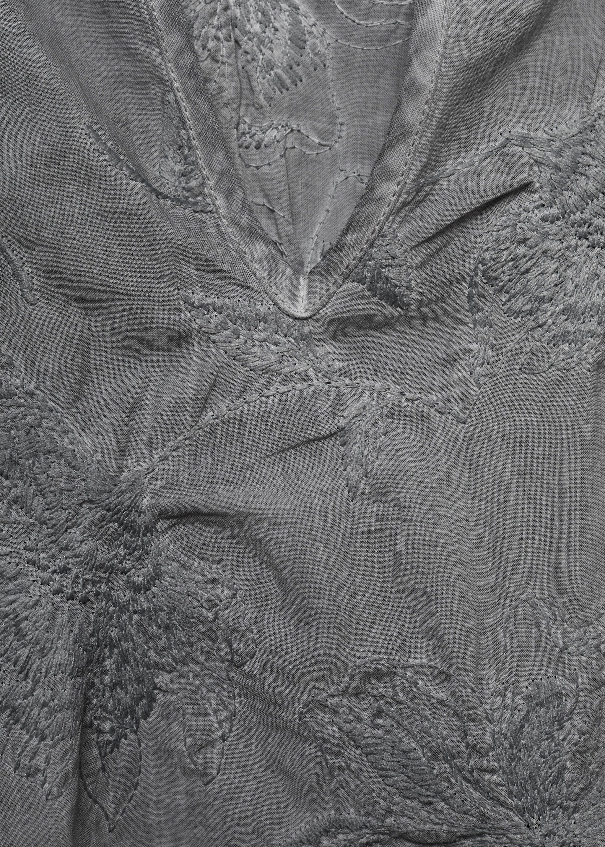 Overdyed embroidered cotton nightdress - Details of the article 8