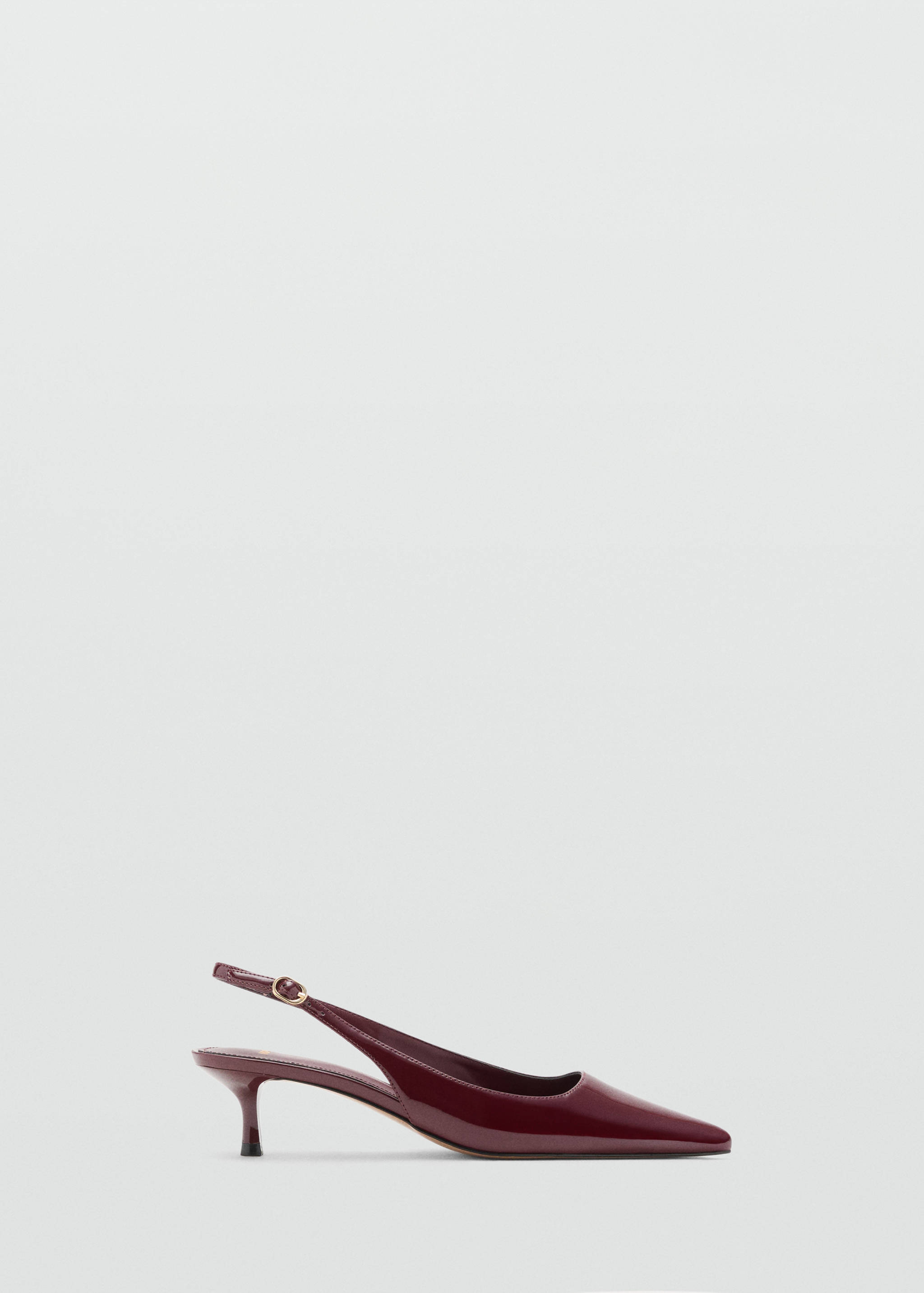 Kitten-heel patent leather shoes - Article without model