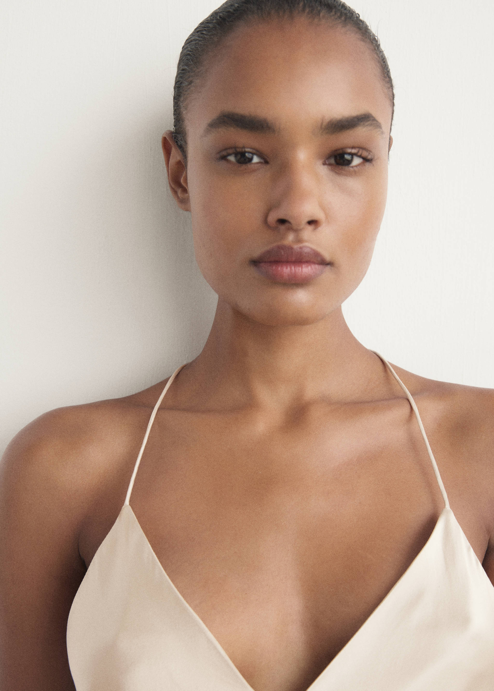 Jedwabna koszula nocna na ramiączkach - Szczegóły artykułu 1