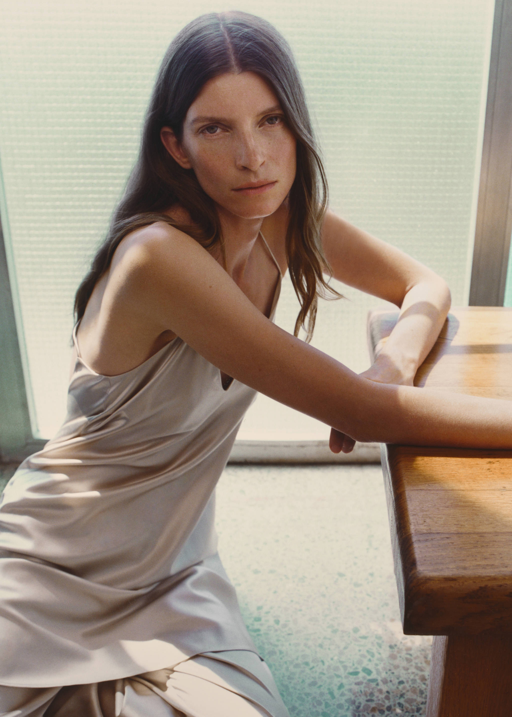 Jedwabna koszula nocna na ramiączkach - Szczegóły artykułu 7