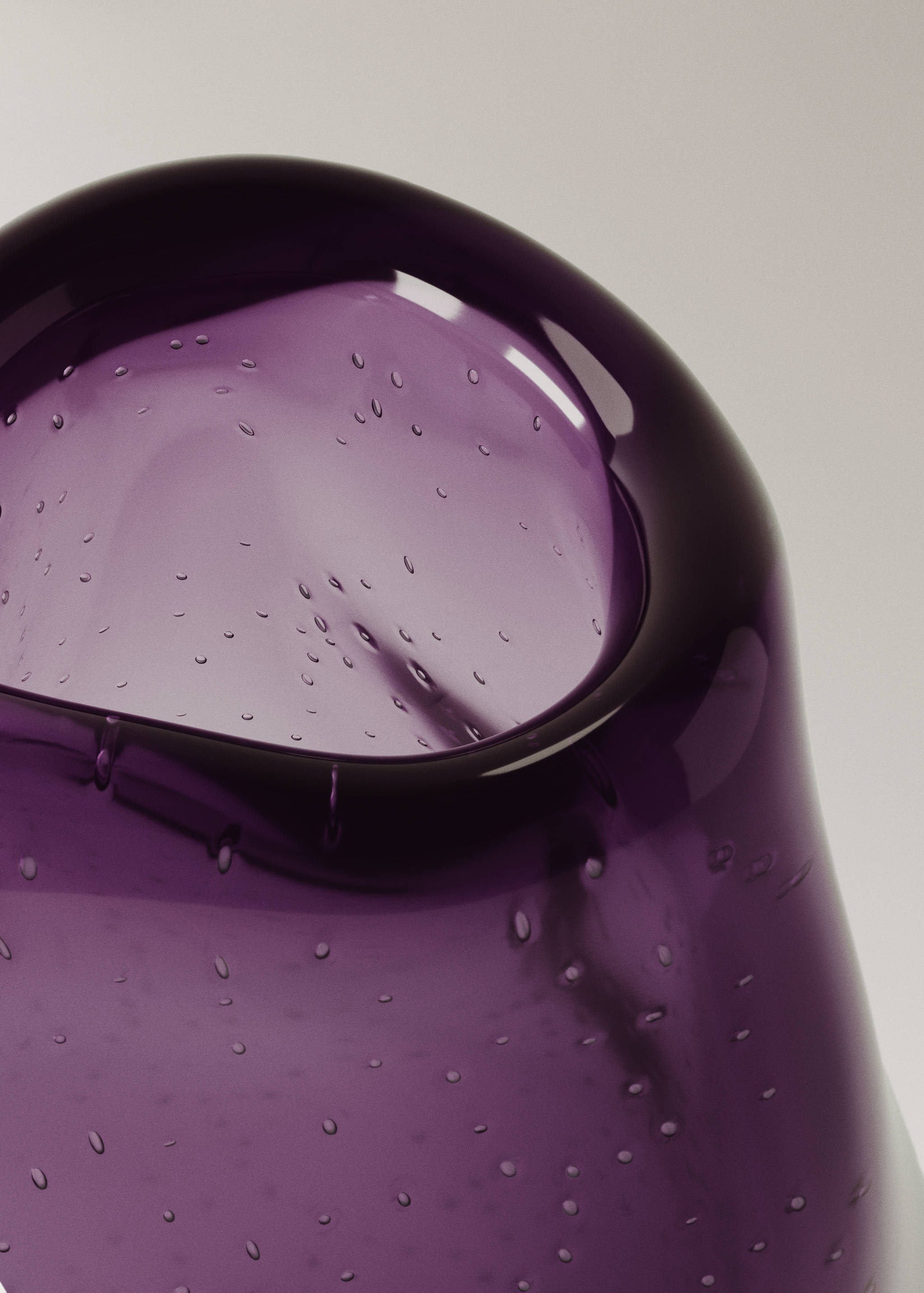 Tall irregular glass vase - Details of the article 2