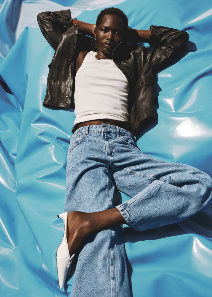 Straight-fit jeans with a creased effect — Medium Blue