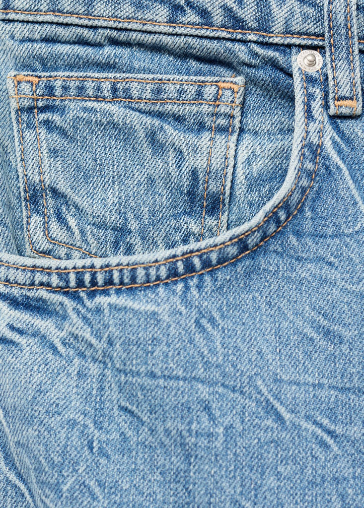 Straight-fit jeans with a creased effect — Medium Blue