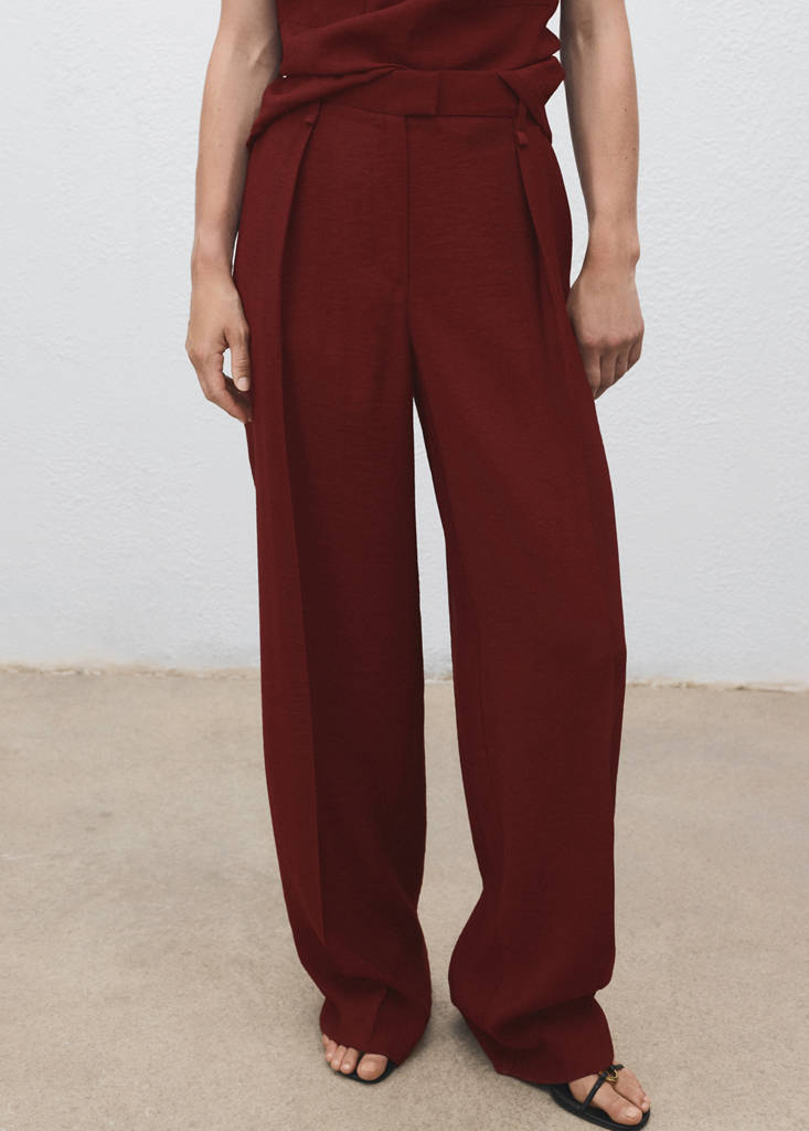Straight-fit pleated trousers — Medium Red