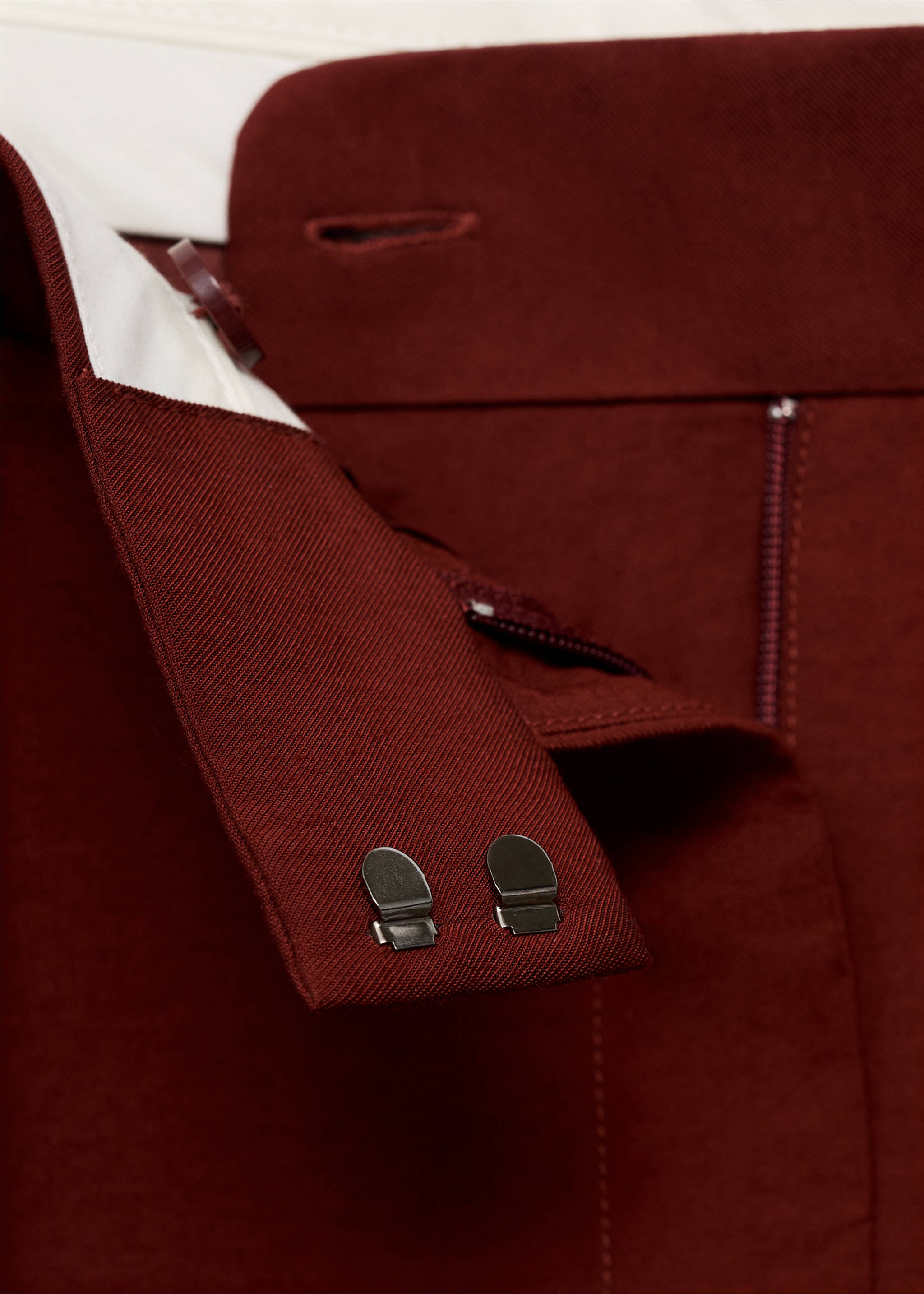 Straight-fit pleated trousers - Details of the article 0, Medium Red. Ref: 17054143-00.