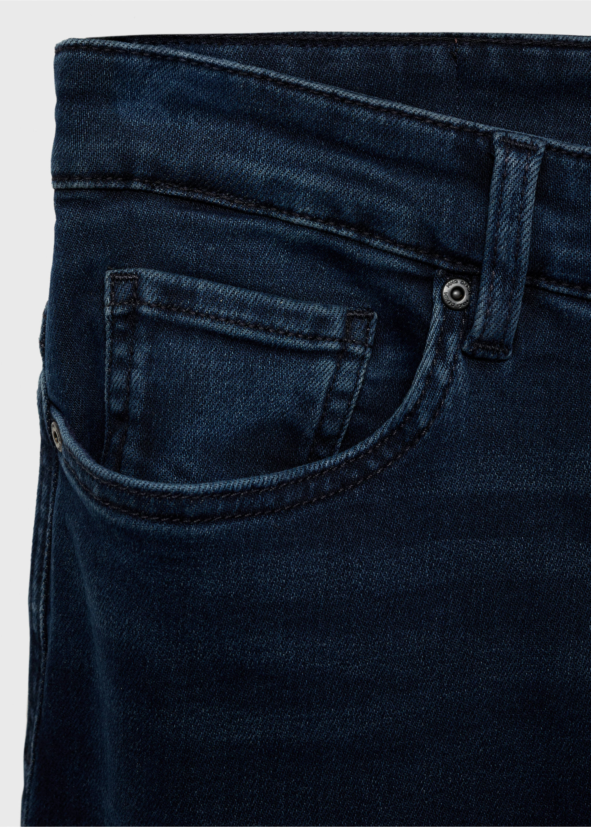 Jean Jude skinny-fit - Détail de l'article 0, Bleu foncé intense. Ref: 17054409-00.