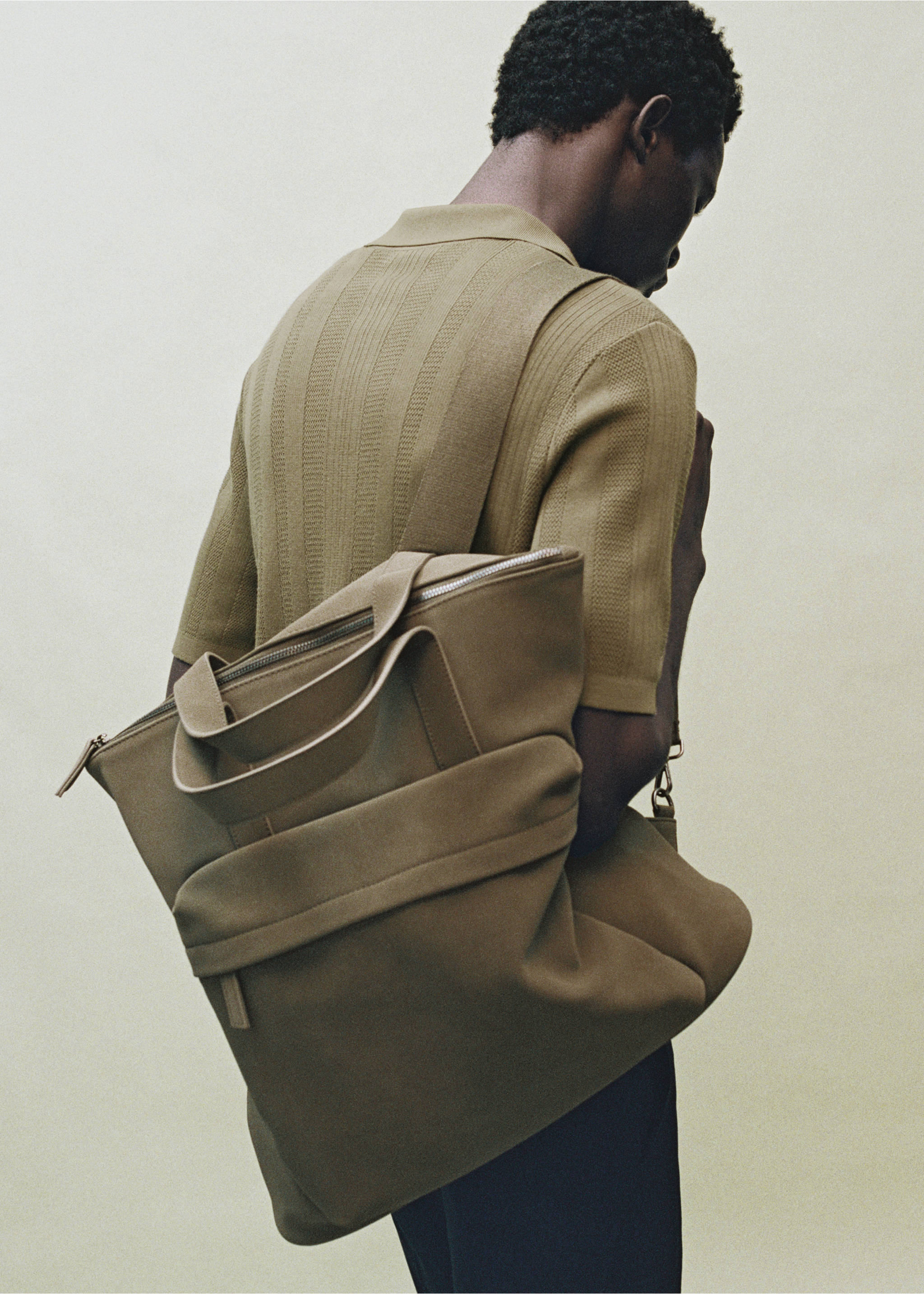 Mochila multifuncional bolsillos - Plano general, Khaki. Ref: 17054425-00.