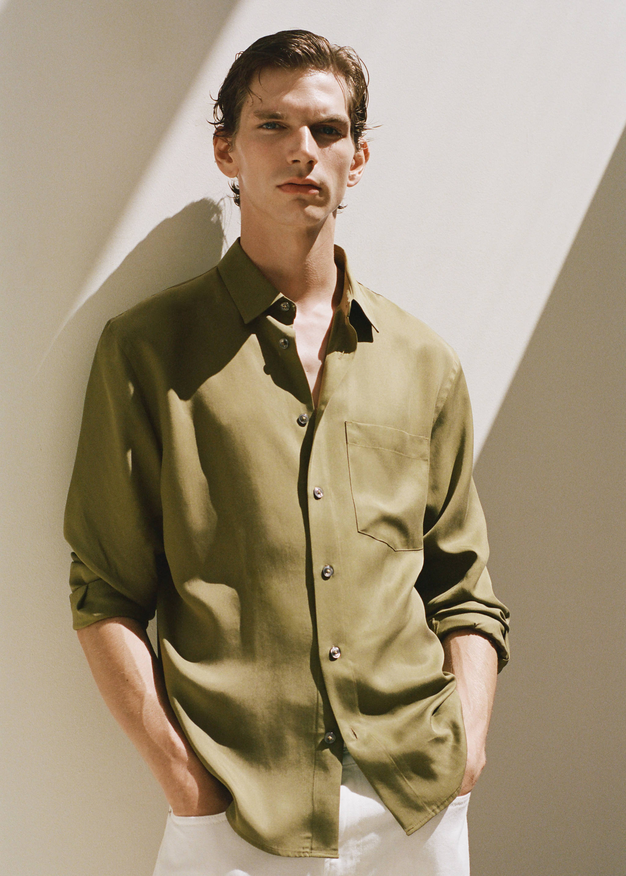 100% lyocell shirt with pocket - Details of the article 5