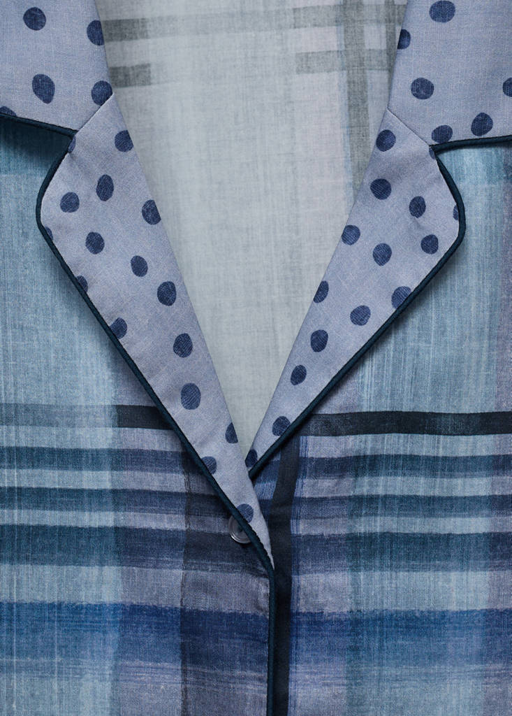 Printed pyjama shirt with piping — Ink Blue