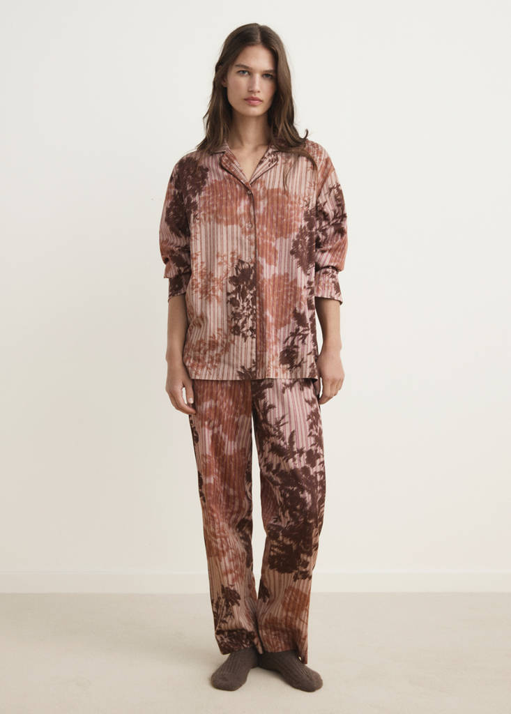 Pyjama shirt with blurred print — Brown