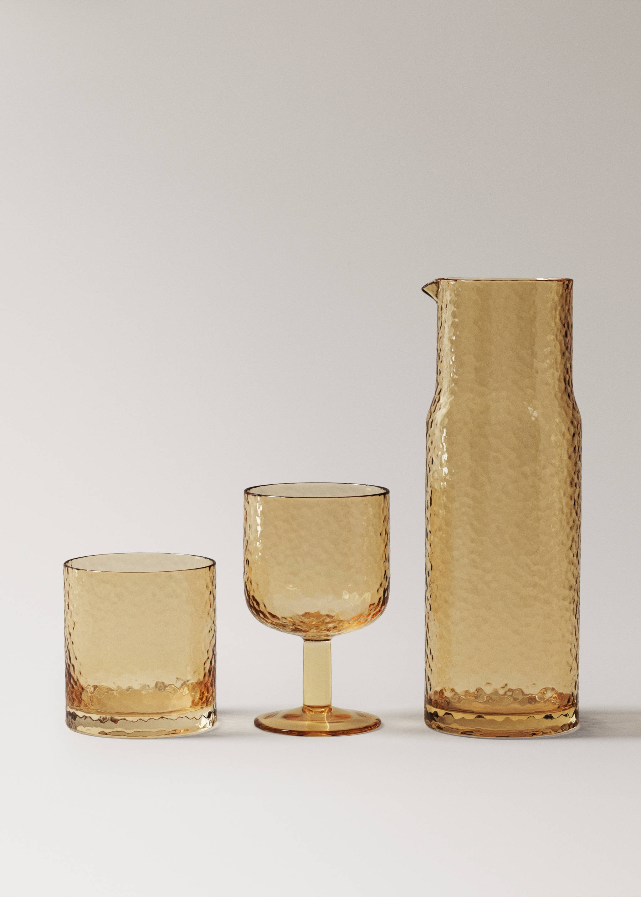 Hammered glass tumbler - Details of the article 3