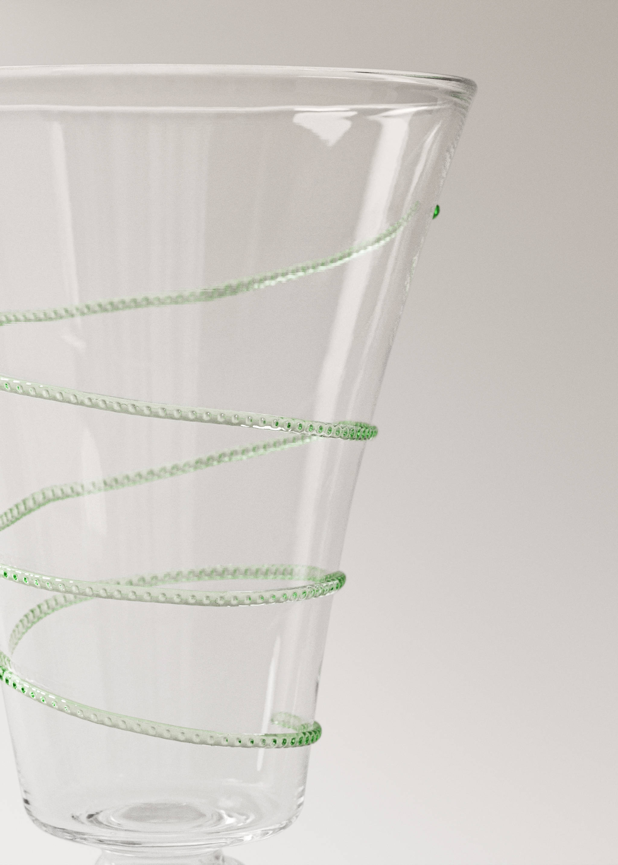 Borosilicate cup with spiral relief - Details of the article 1