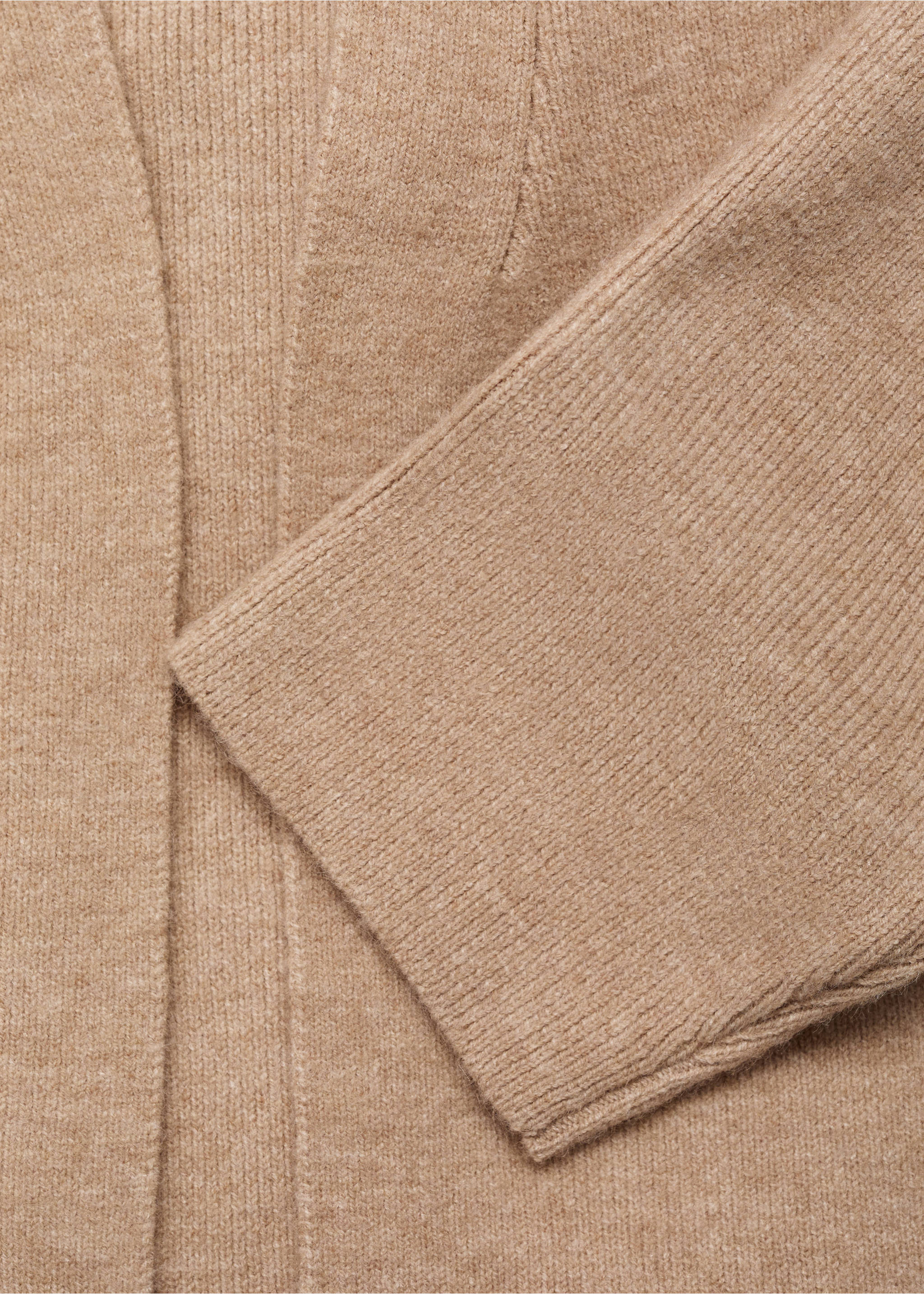 Long knitted coat - Details of the article 8, Light/Pastel Grey. Ref: 17054780-00.