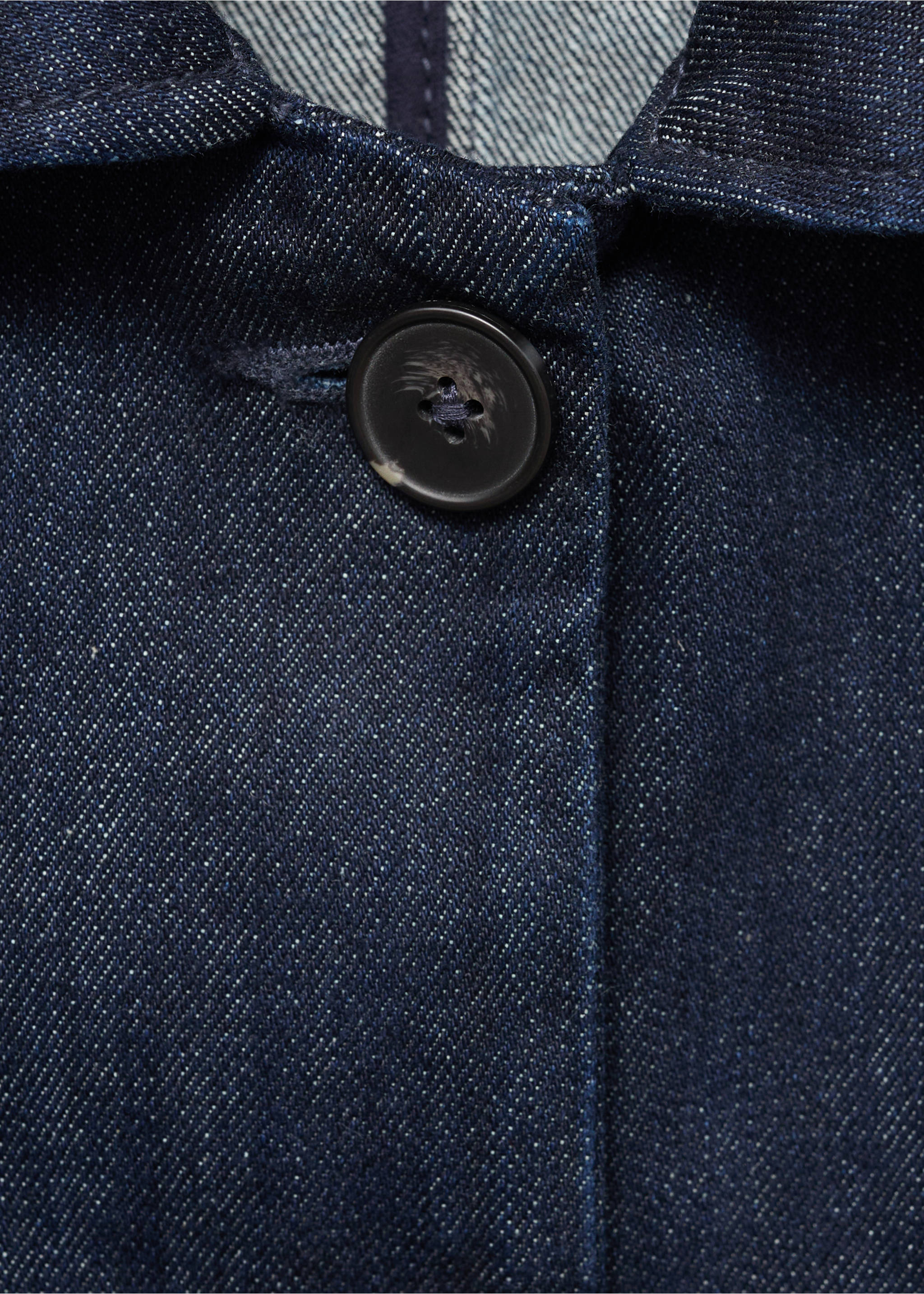 Denim jacket with pockets - Details of the article 8, Open Blue. Ref: 17054785-00.