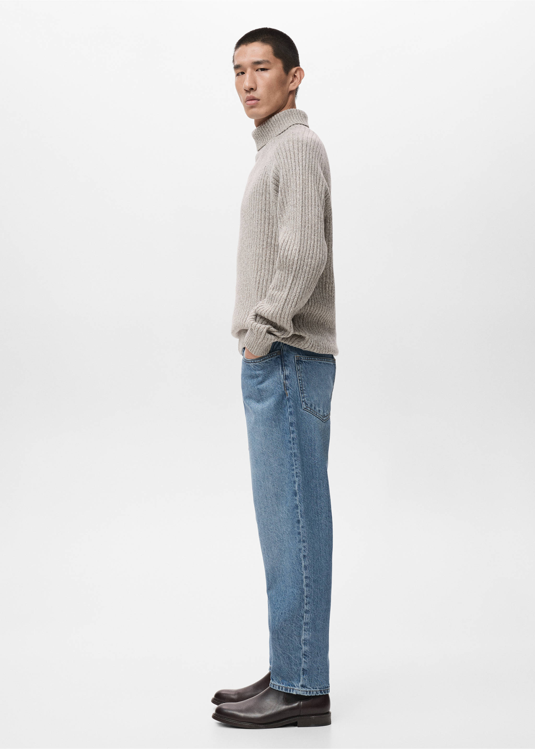 Jeans Sammy  cropped carrot fit - Detalle del artículo 2, Azul medio. Ref: 17055142-00.