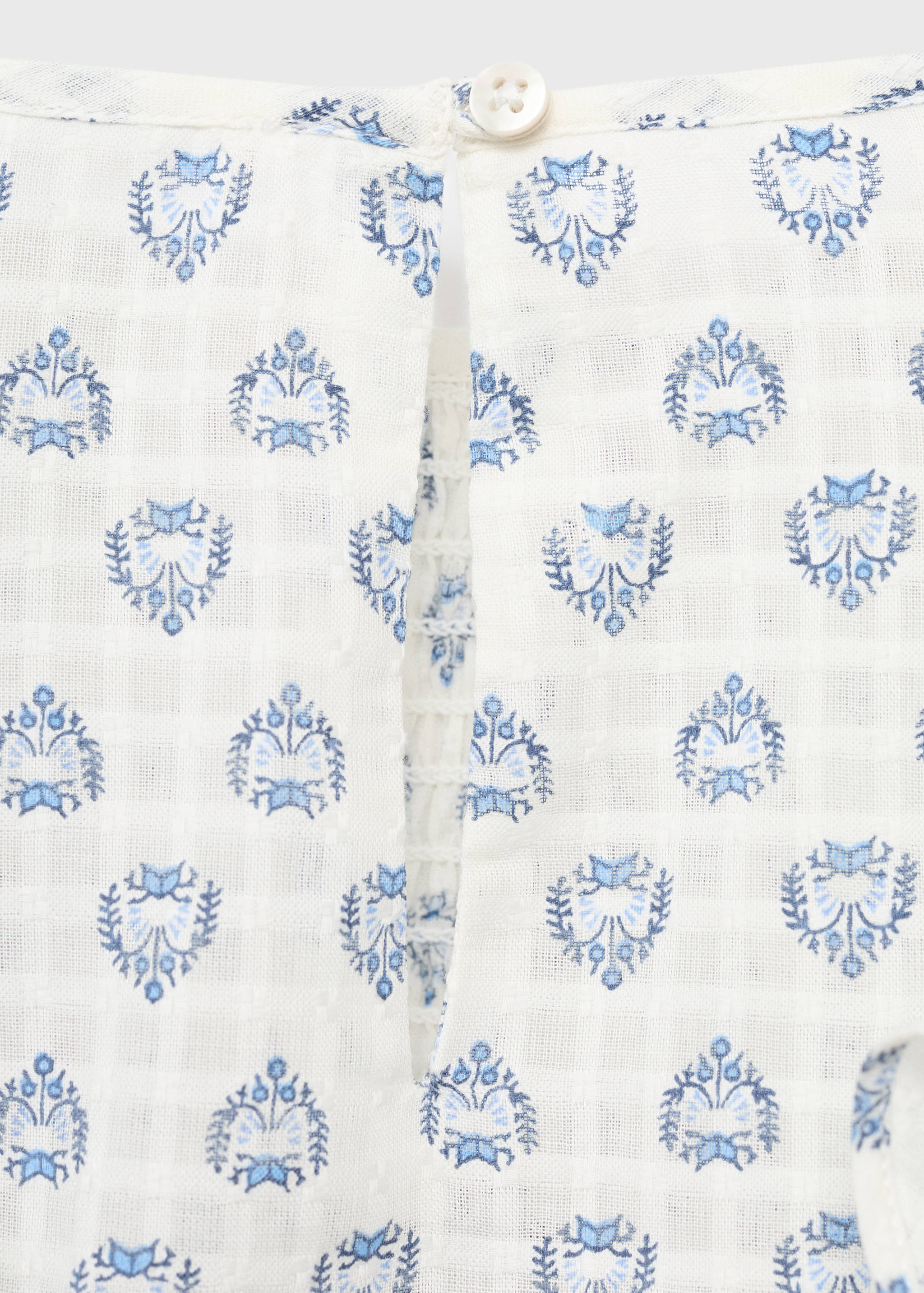 Ruffles printed blouse - Details of the article 0