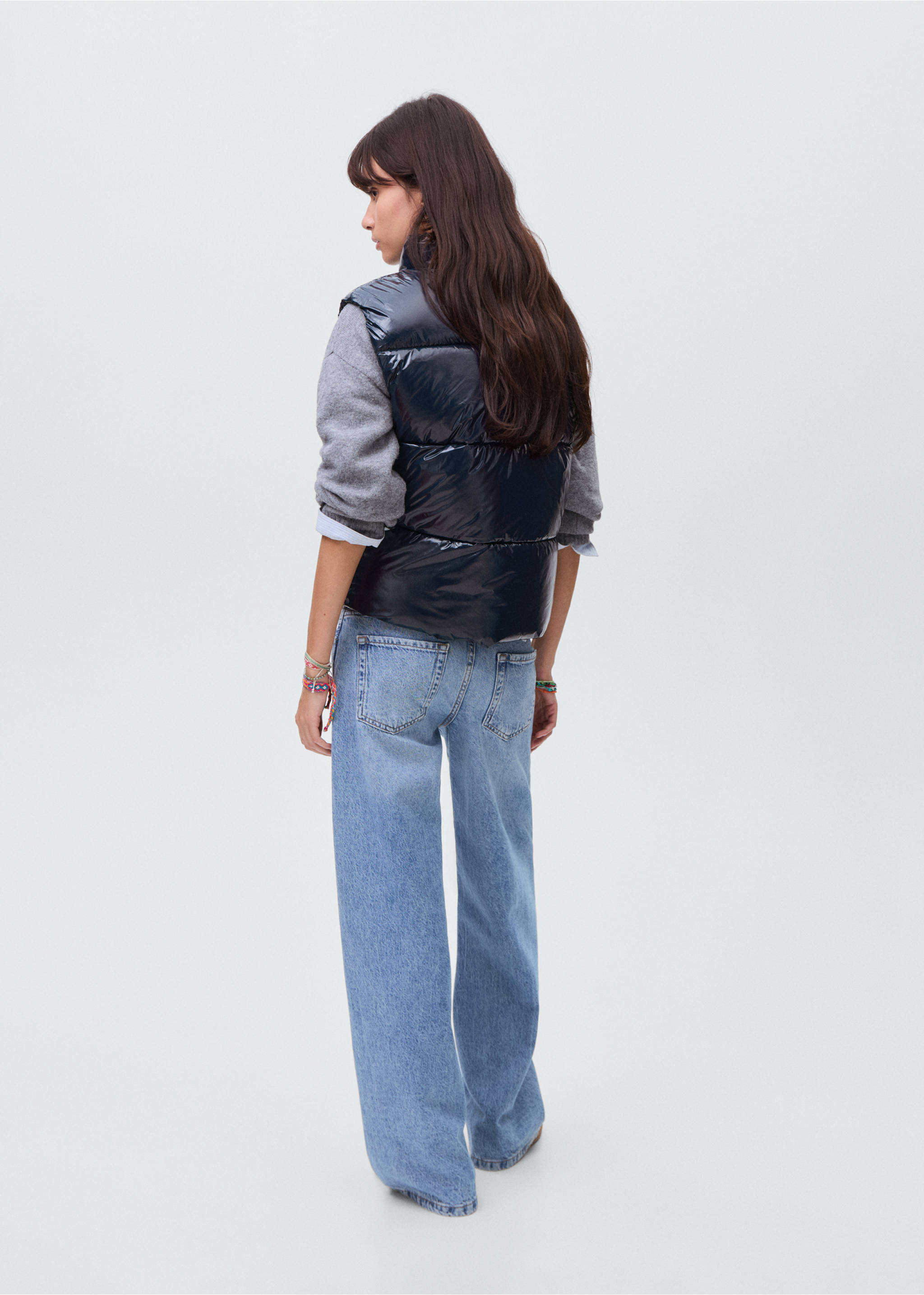 Стеганый жилет с блеском - Обратная сторона изделия, Глубокий темно-синий. Ref: 17055784-00.