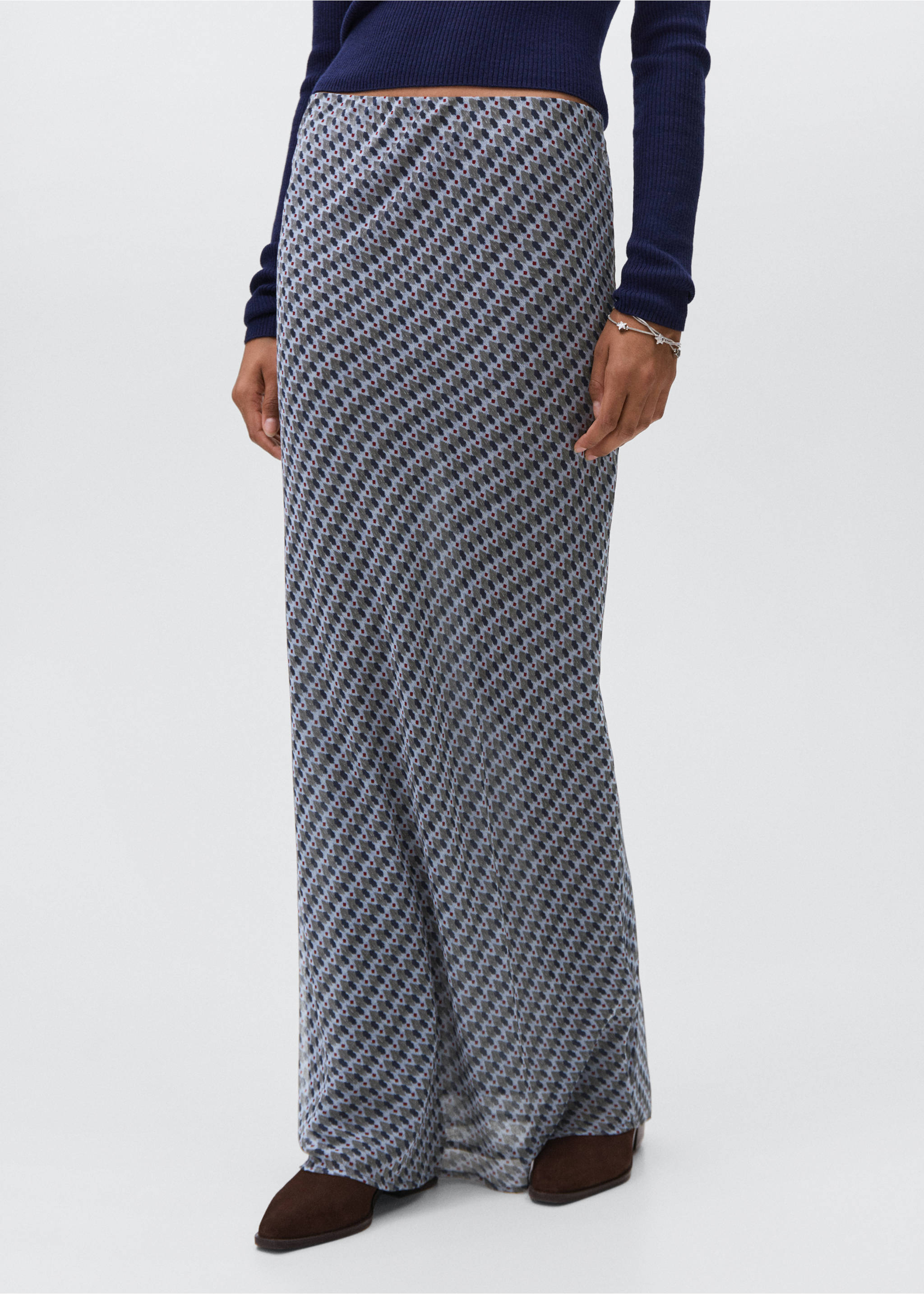 Printed long skirt - Details of the article 3, Charcoal. Ref: 17055791-00.