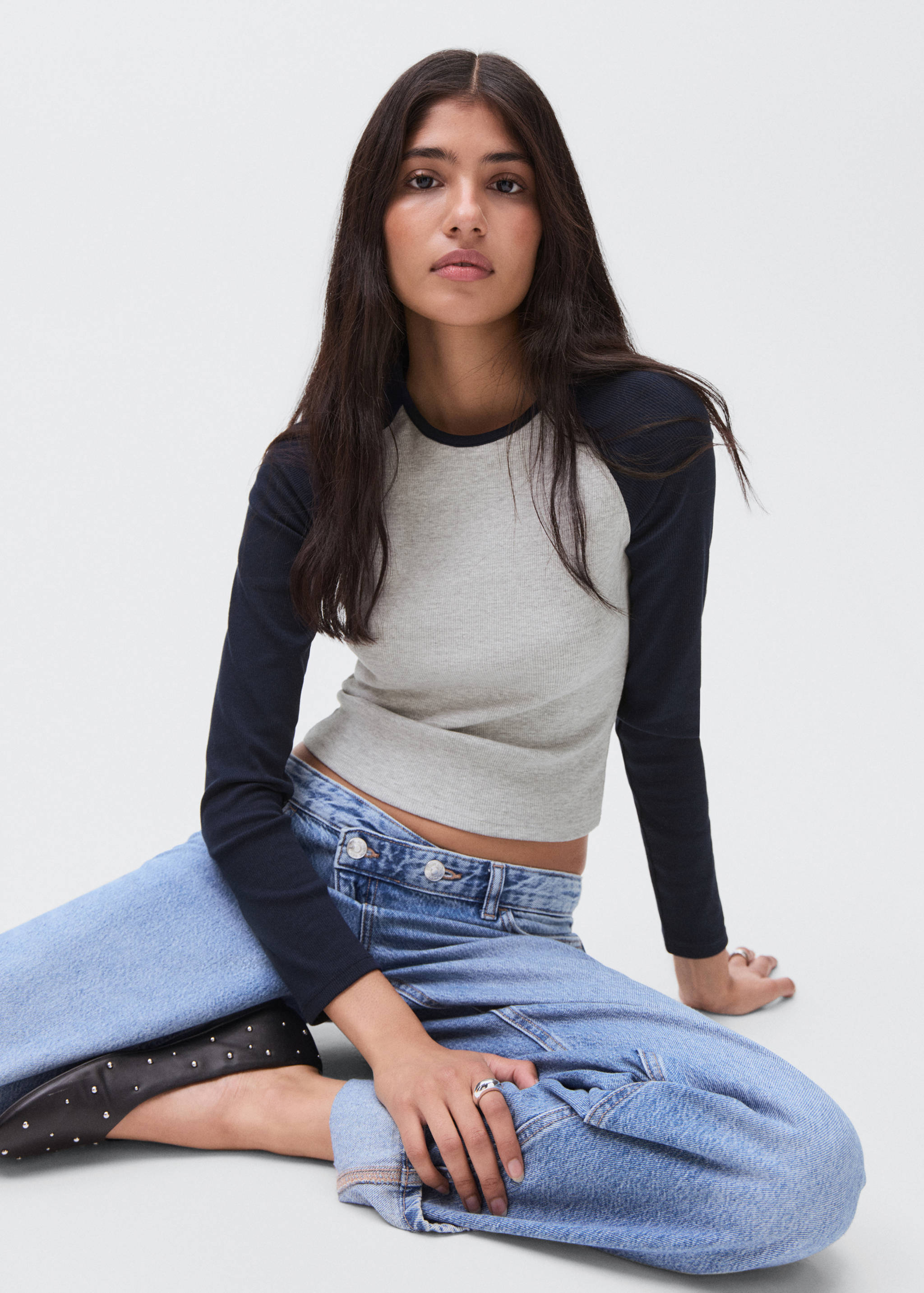 Bicolour T-shirt - Details of the article 2