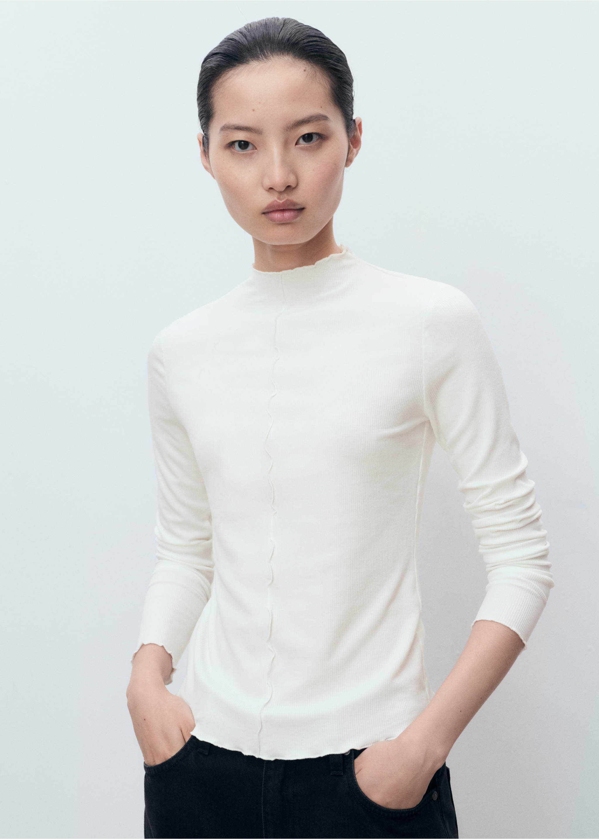Ribbed t-shirt with scalloped trim - Medium plane, White. Ref: 17055798-00.