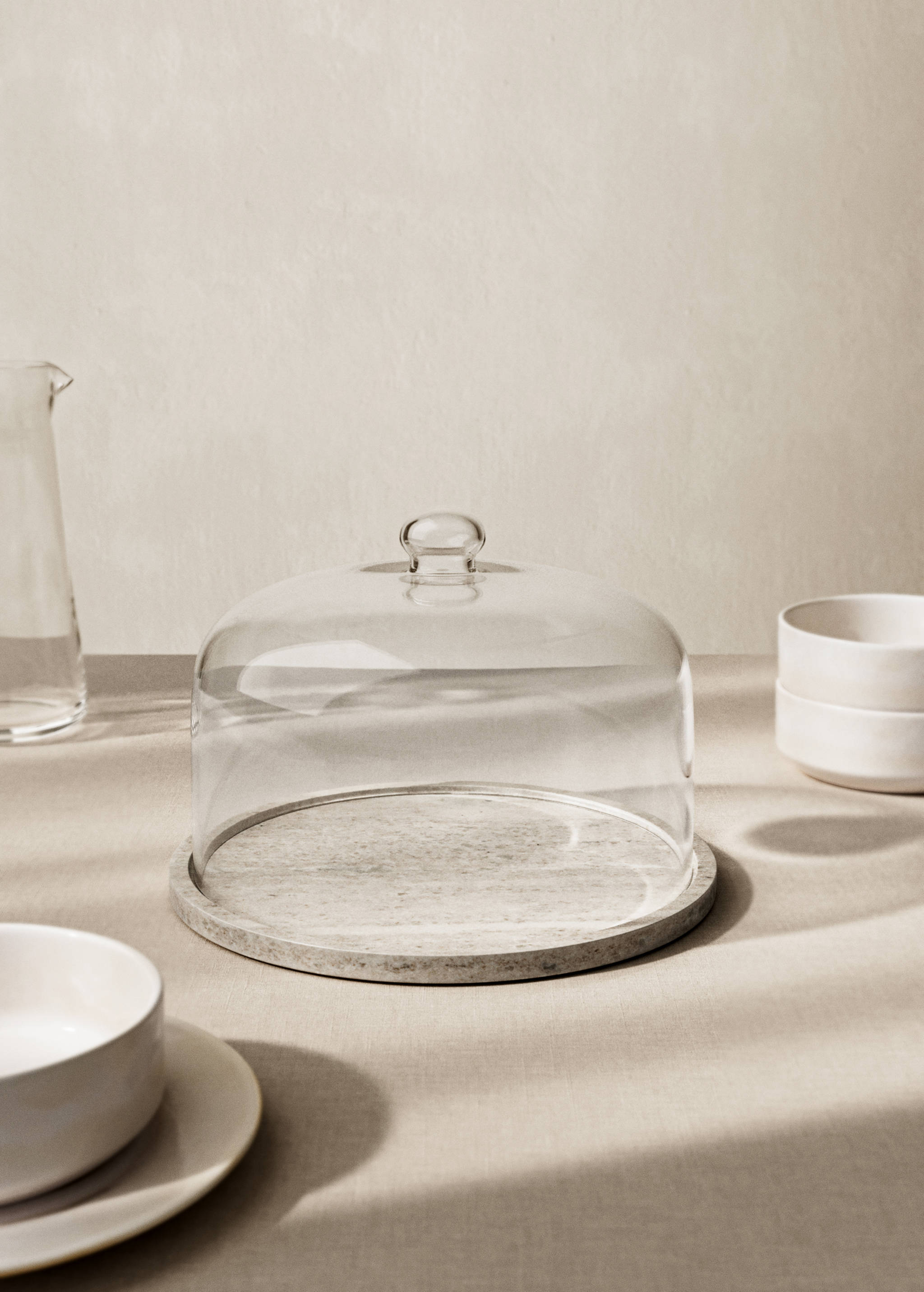 Marble cake stand - General plane