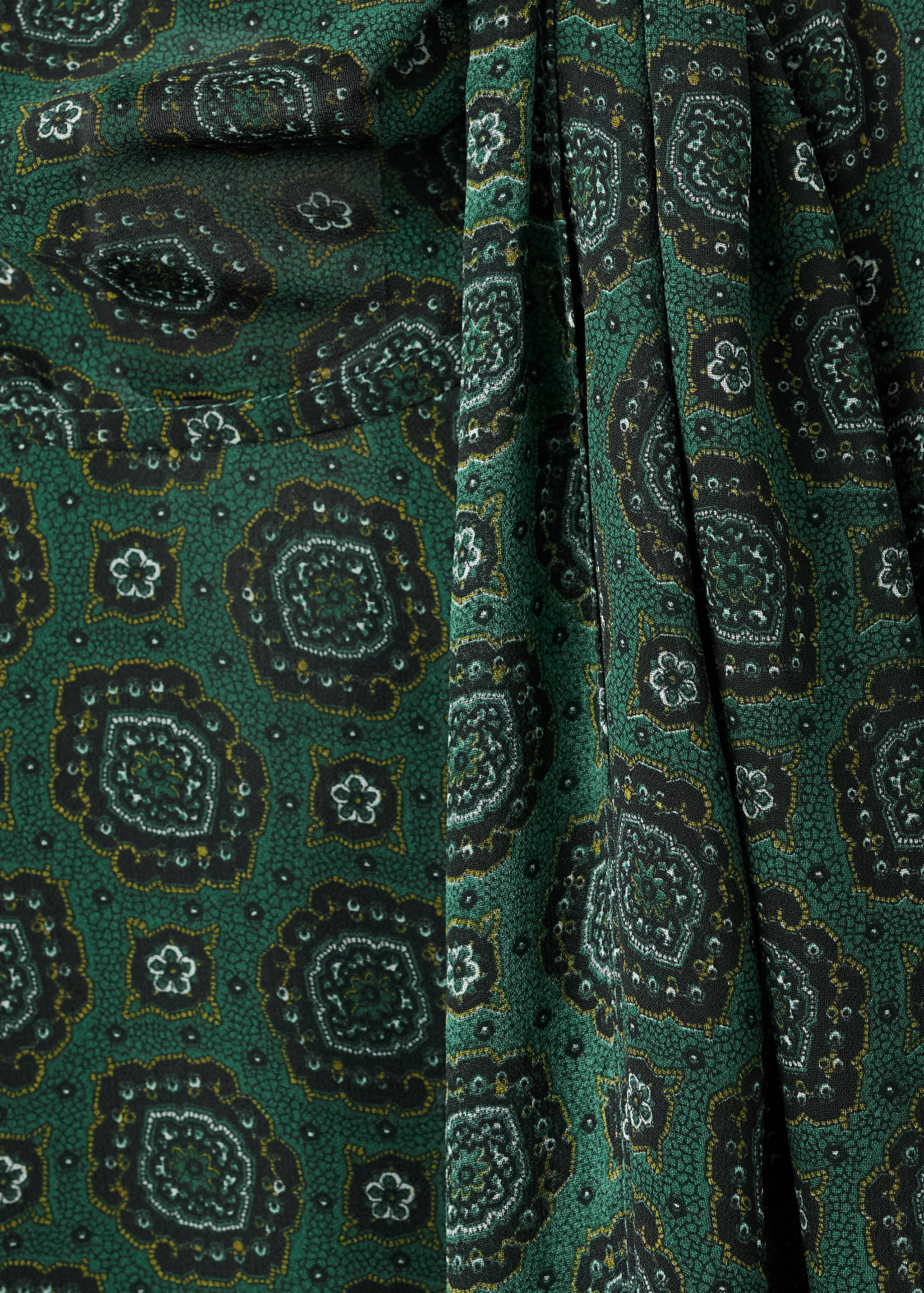 Blusa estampada com fecho de laço - Pormenor do artigo 8