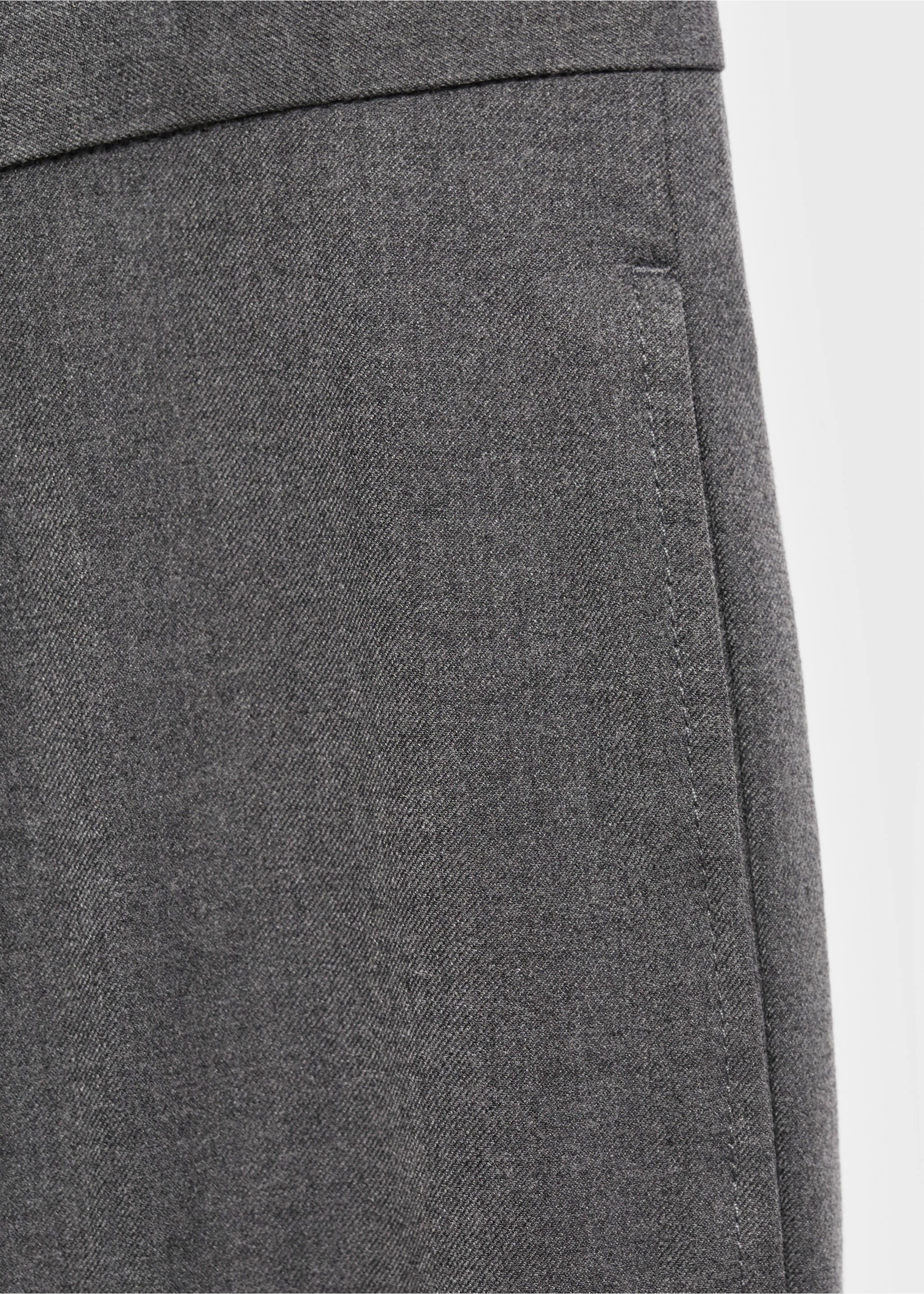 Pantalón franela regular fit pinzas - Detalle del artículo 0, Gris medio vigoré. Ref: 17055968-00.