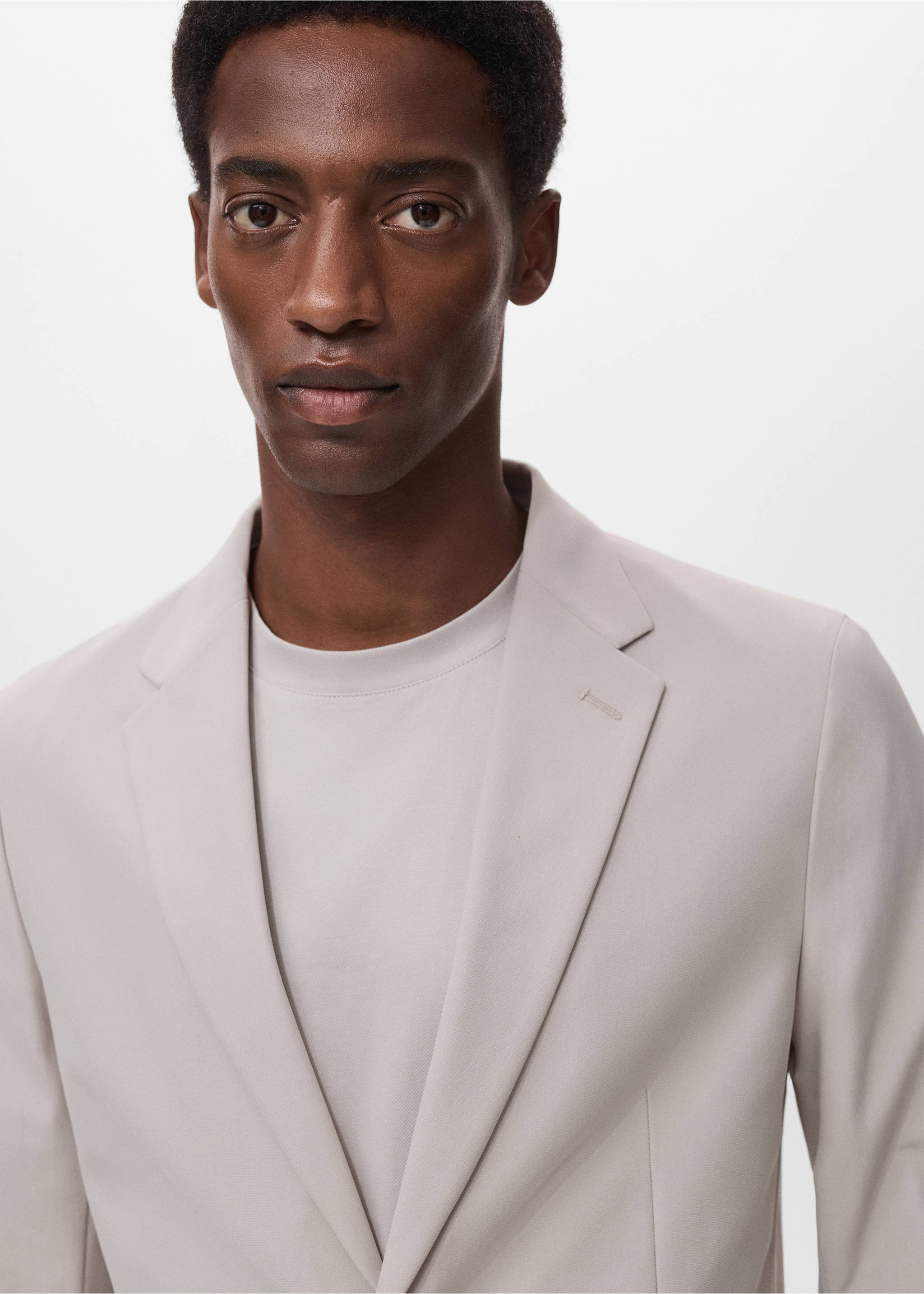 Americana traje Zurich slim fit Thermolite® - Detalle del artículo 1, Beige. Ref: 17055970-00.