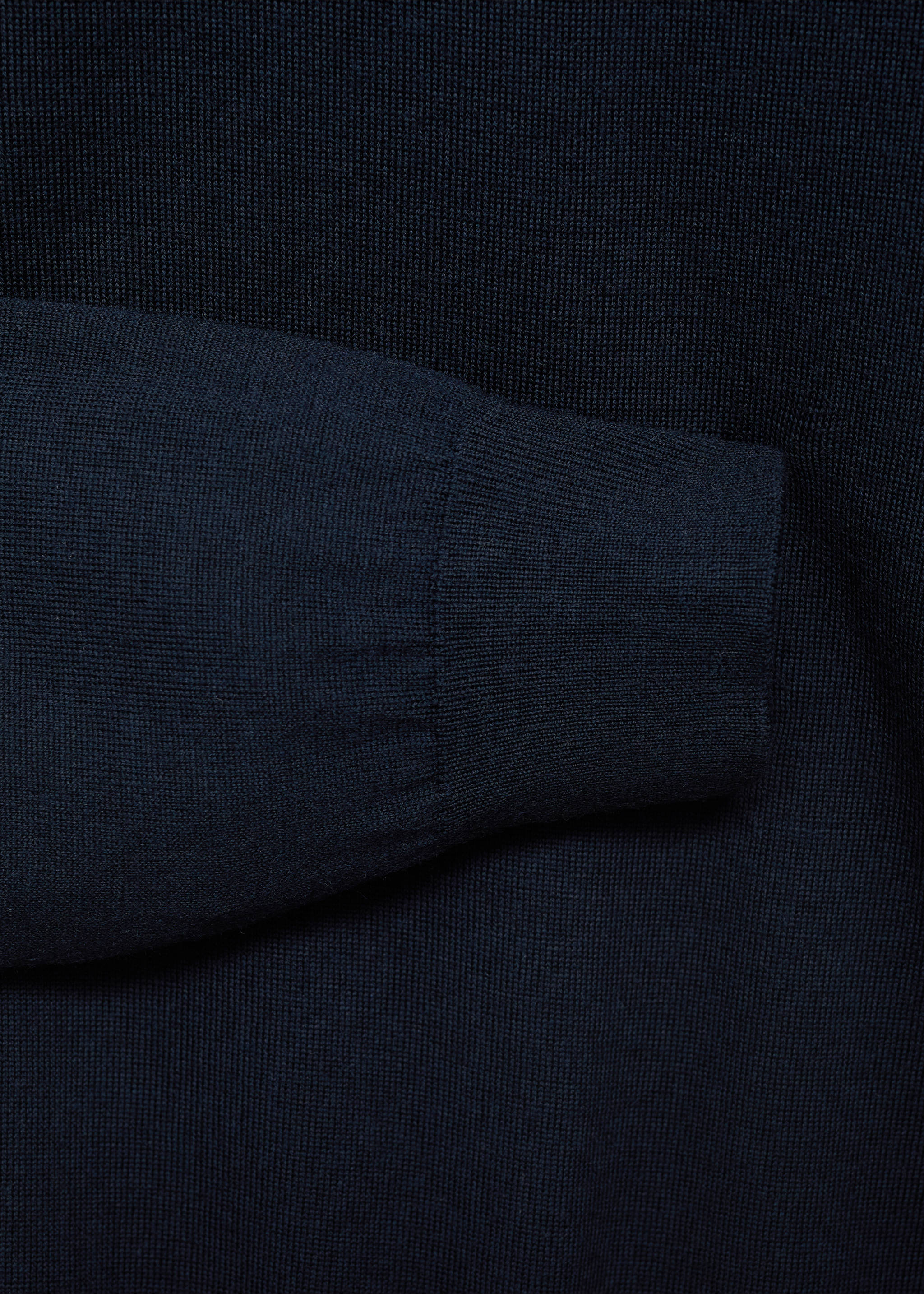 100% merino wool sweater with perkins collar - Details of the article 0, Navy. Ref: 17055971-00.