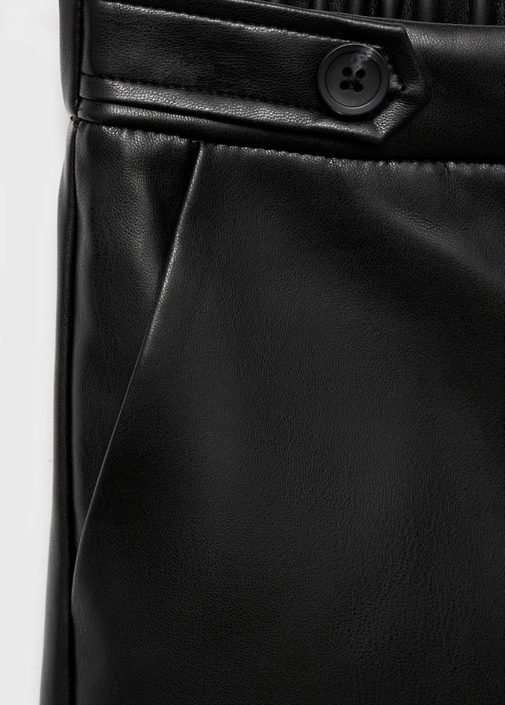 Straight leather-effect trousers — Black
