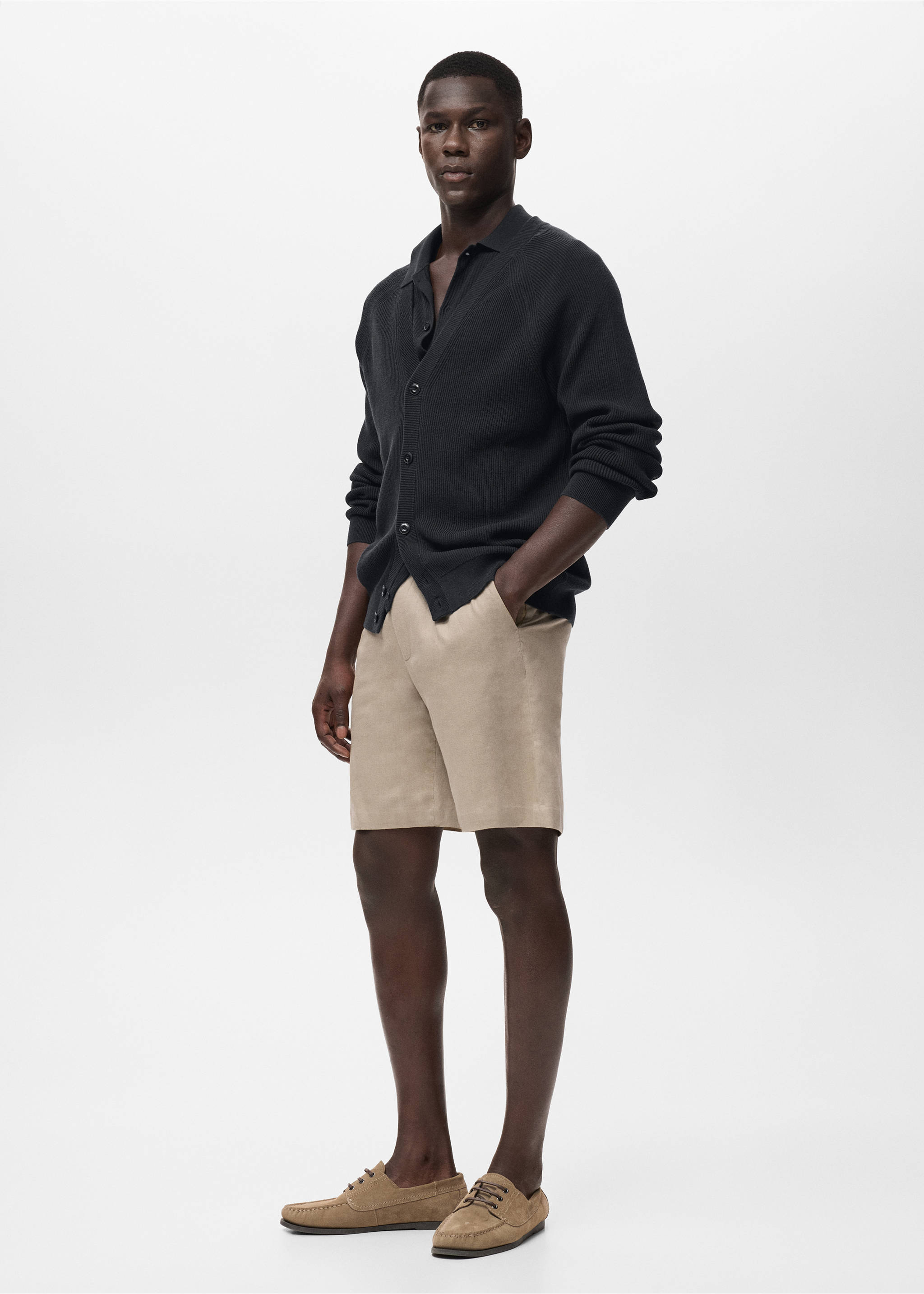 Linen-cotton blend Bermuda short - Details of the article 2, Beige. Ref: 17055975-00.